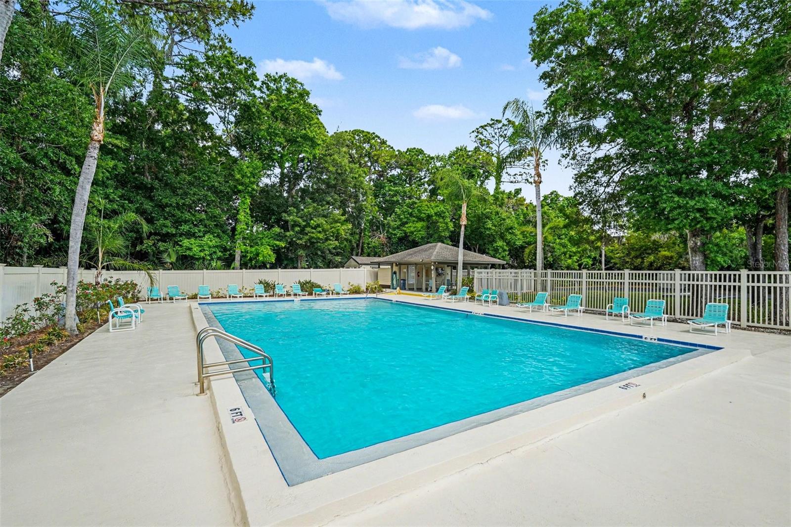 10 LESLEY LN, OLDSMAR, FL, 34677