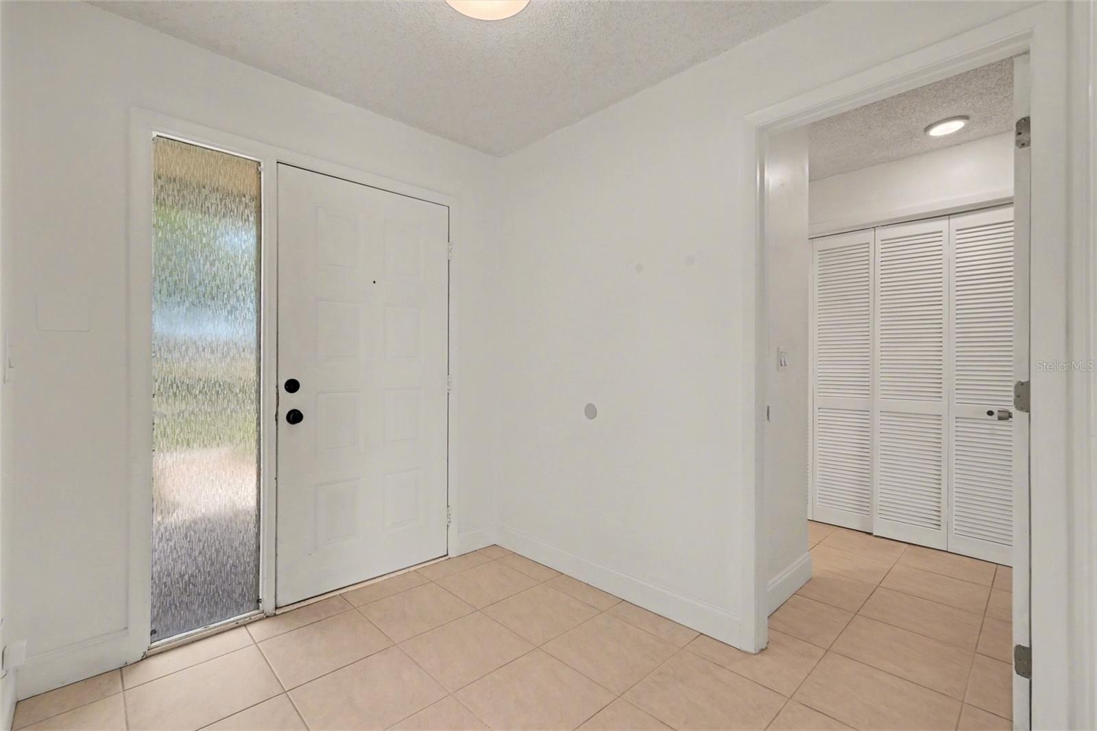 10 LESLEY LN, OLDSMAR, FL, 34677