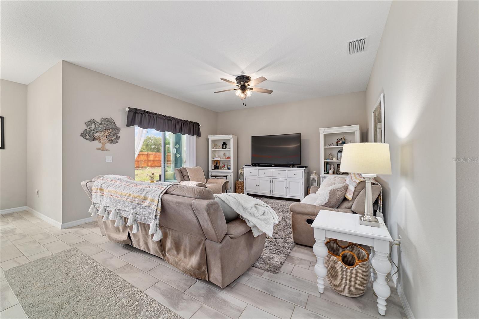15 MALAUKA CIR, WEIRSDALE, FL, 32195