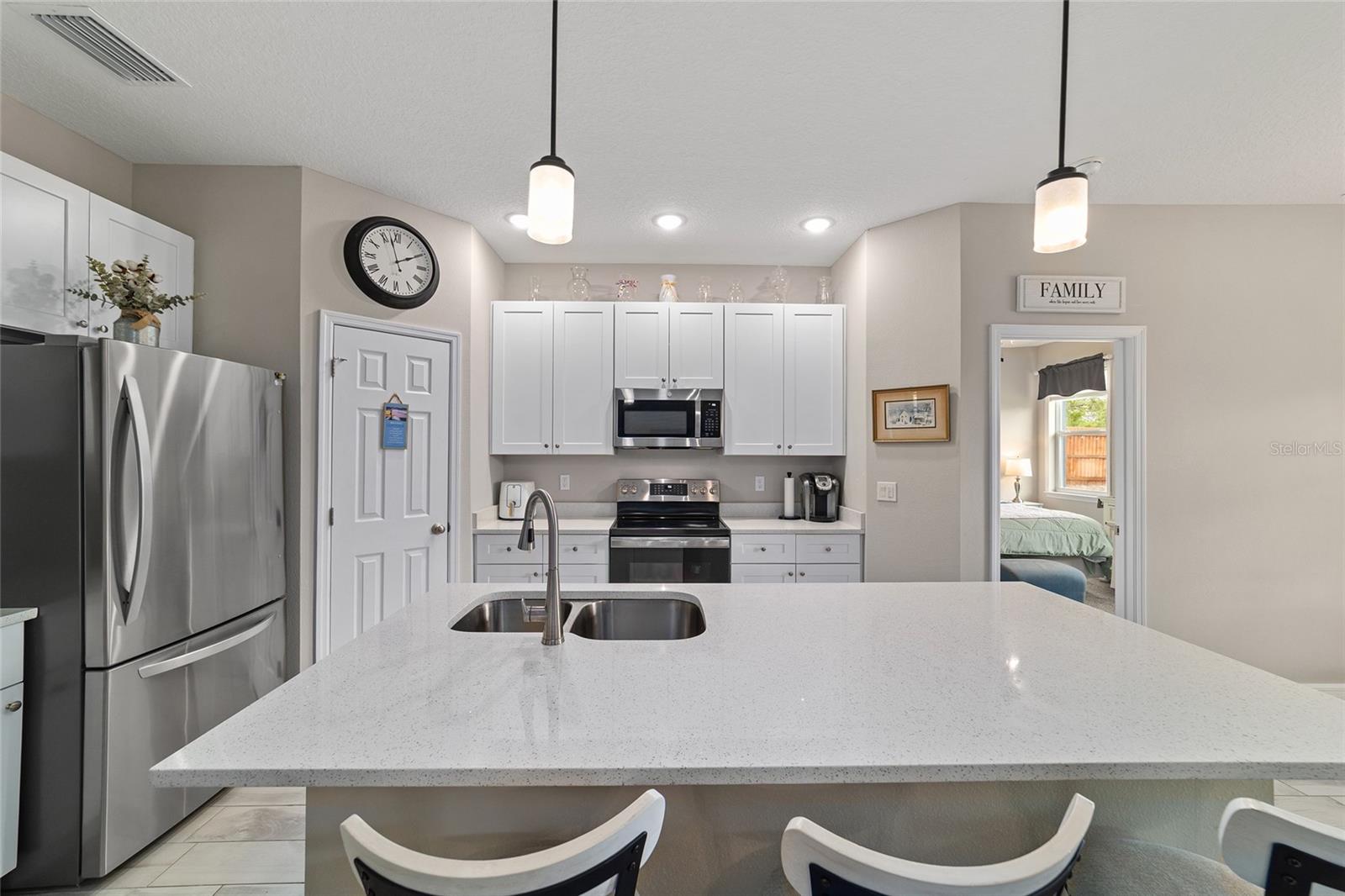 15 MALAUKA CIR, WEIRSDALE, FL, 32195