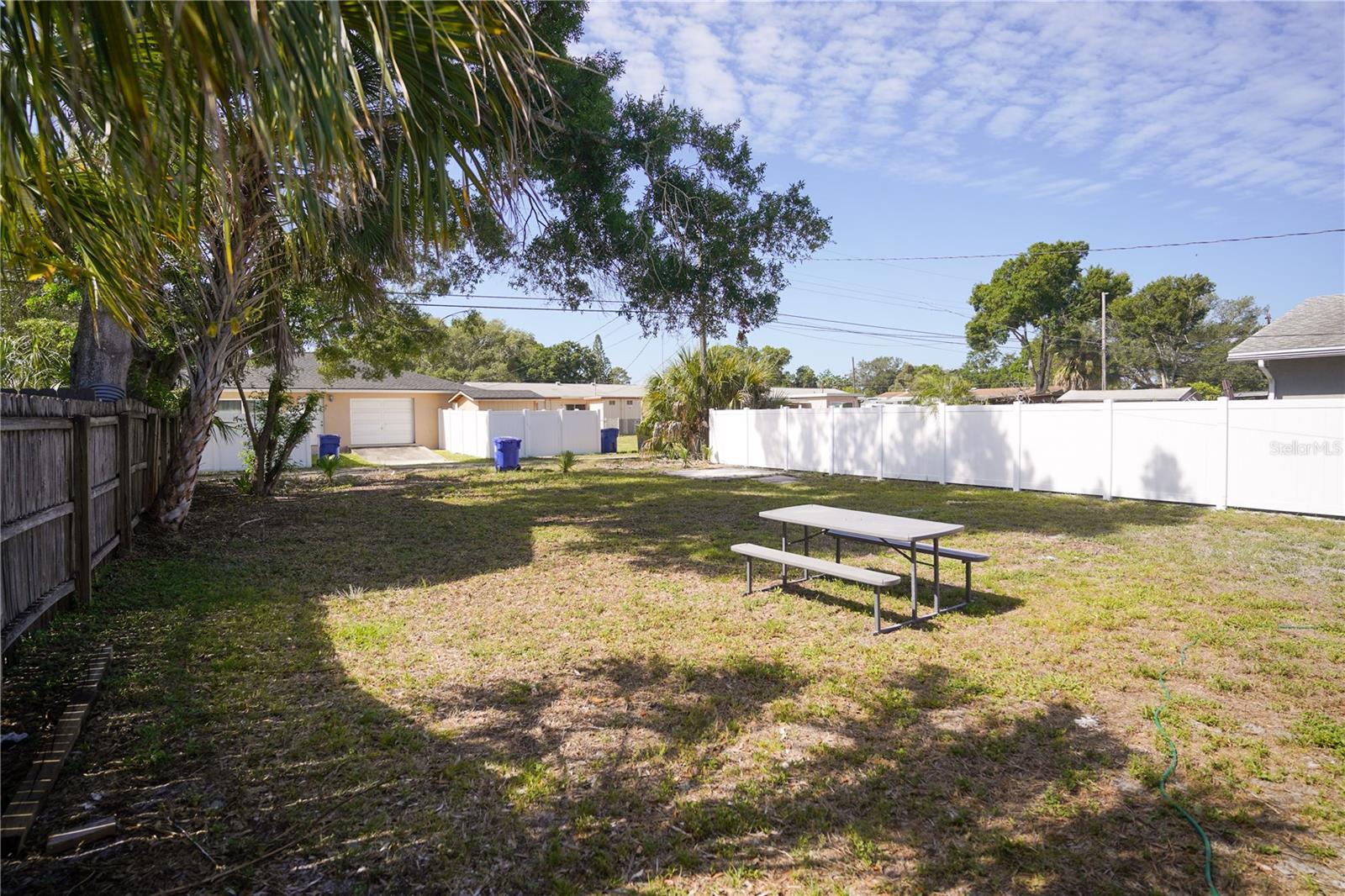 610 74TH AVE N, ST PETERSBURG, FL, 33702