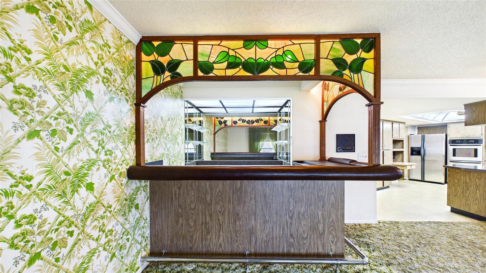 1116 N RIVERHILLS DR, TEMPLE TERRACE, FL, 33617