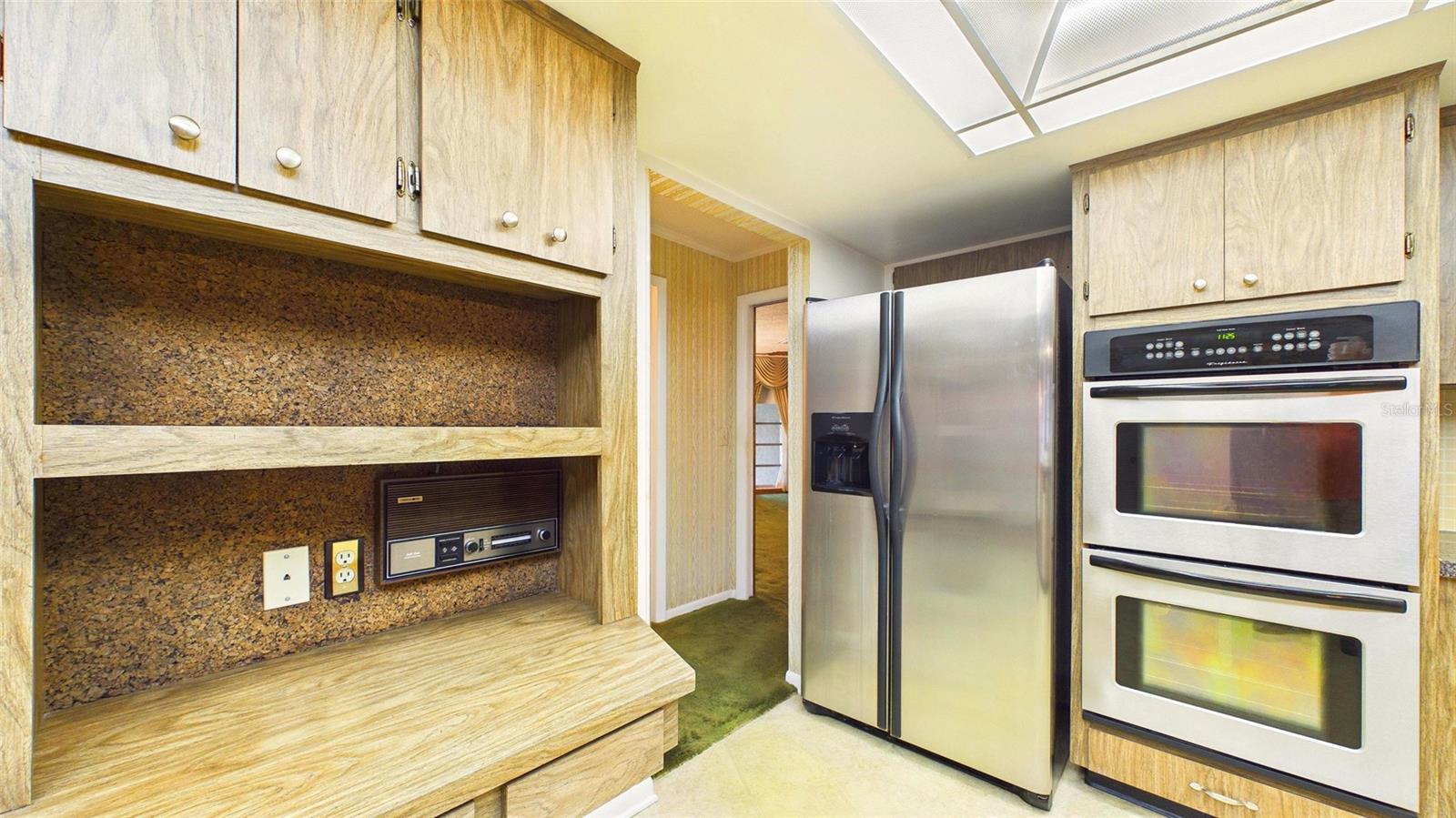 1116 N RIVERHILLS DR, TEMPLE TERRACE, FL, 33617