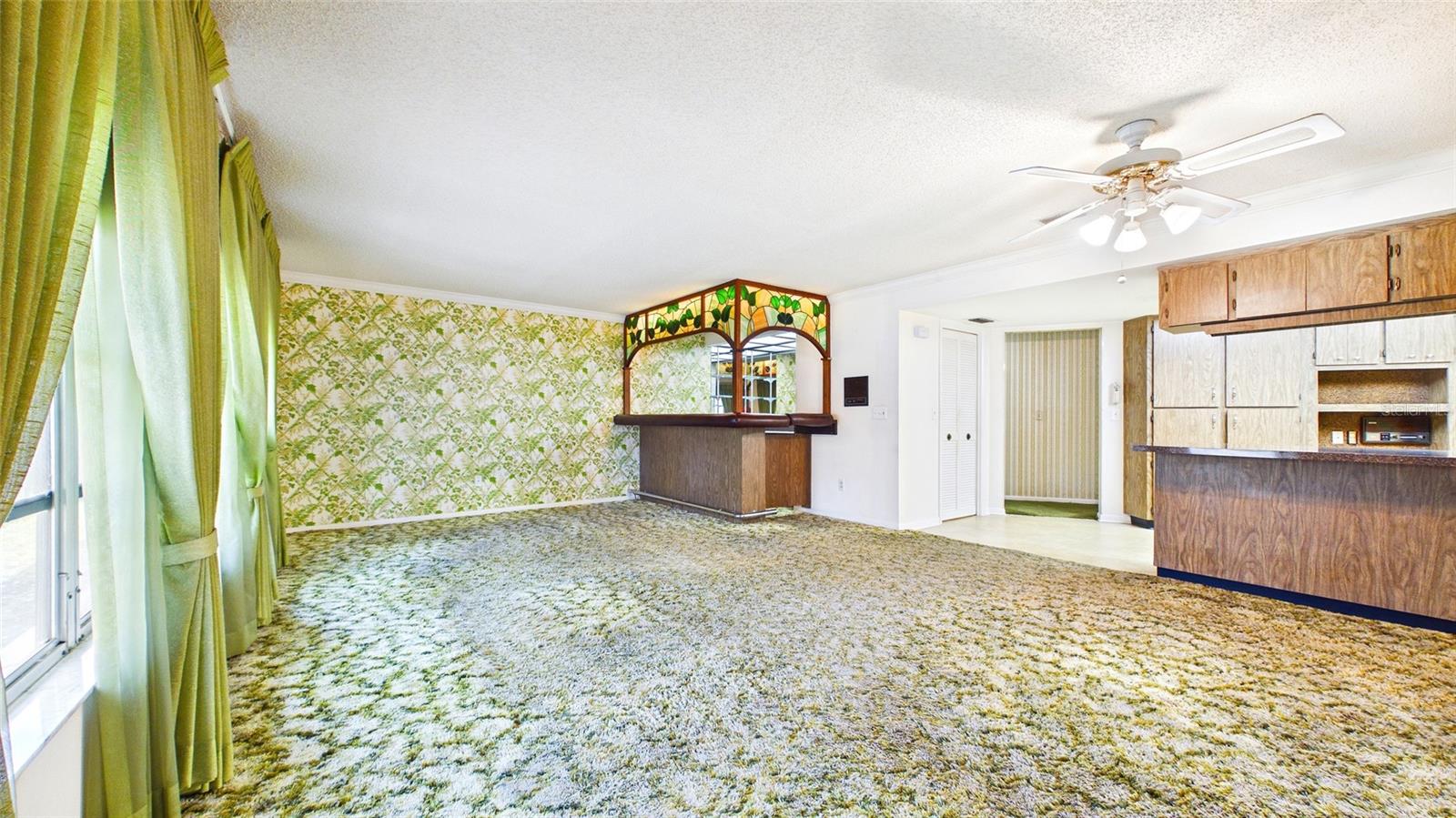 1116 N RIVERHILLS DR, TEMPLE TERRACE, FL, 33617