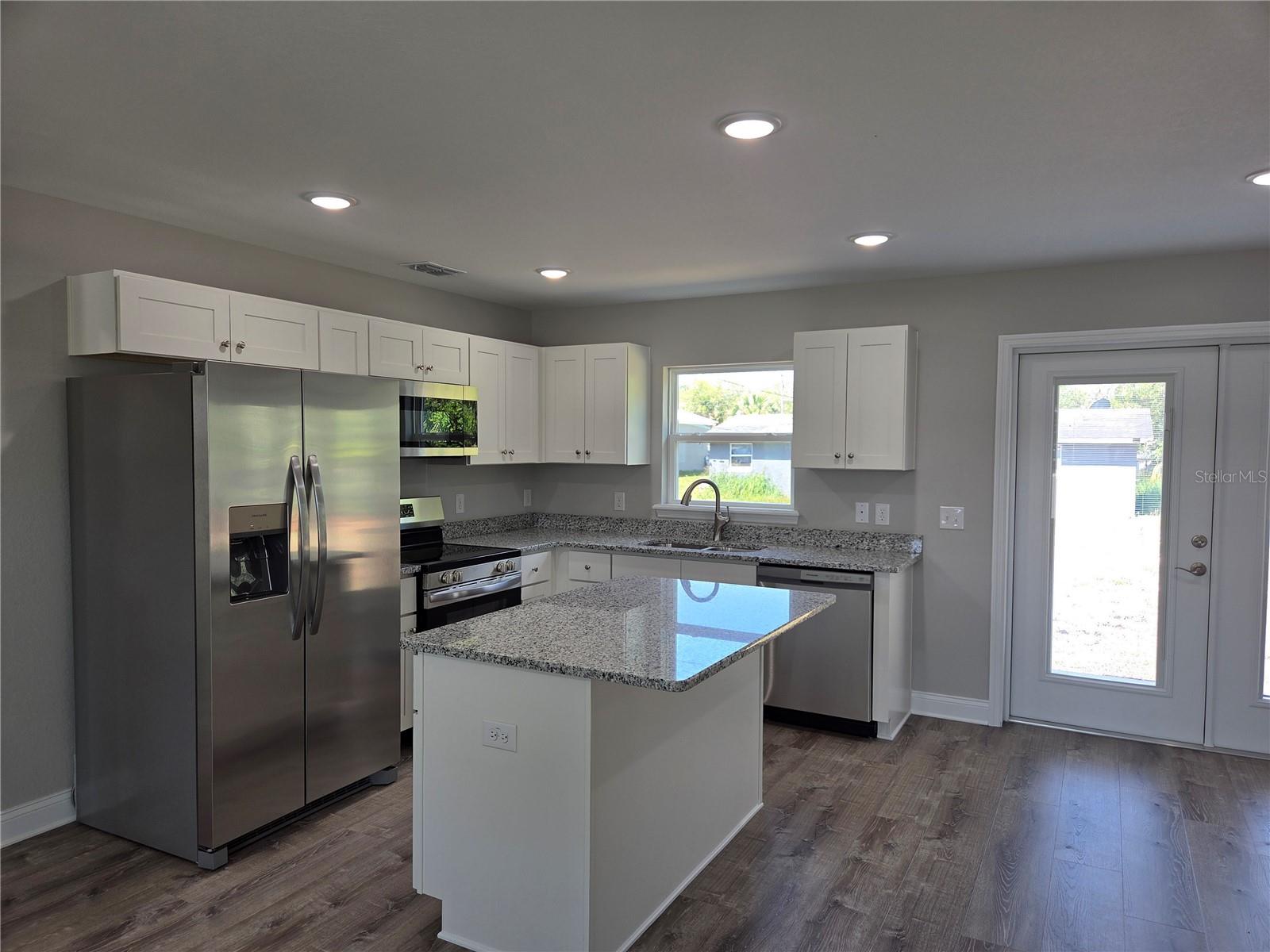 1580 SALLY ST, LAKE WALES, FL, 33898