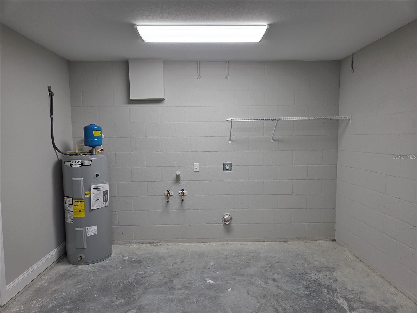 1580 SALLY ST, LAKE WALES, FL, 33898