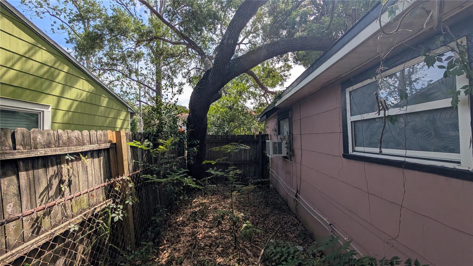 2801 W CLEVELAND ST, TAMPA, FL, 33609