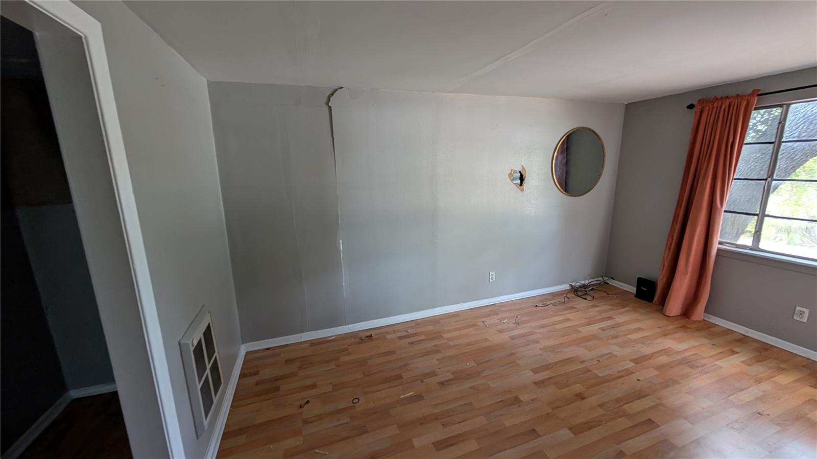 2801 W CLEVELAND ST, TAMPA, FL, 33609