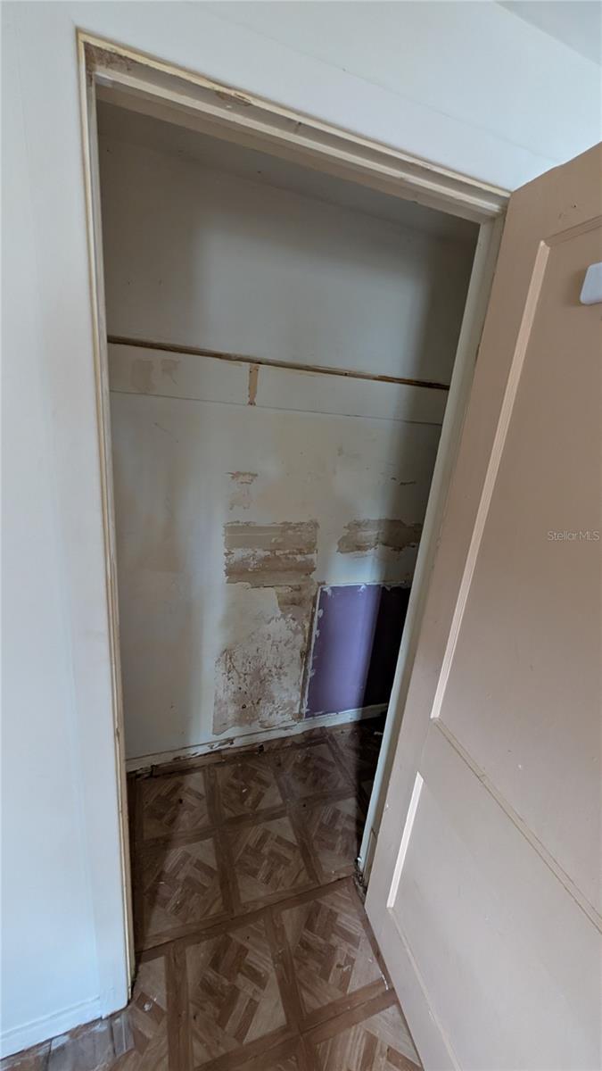 2801 W CLEVELAND ST, TAMPA, FL, 33609