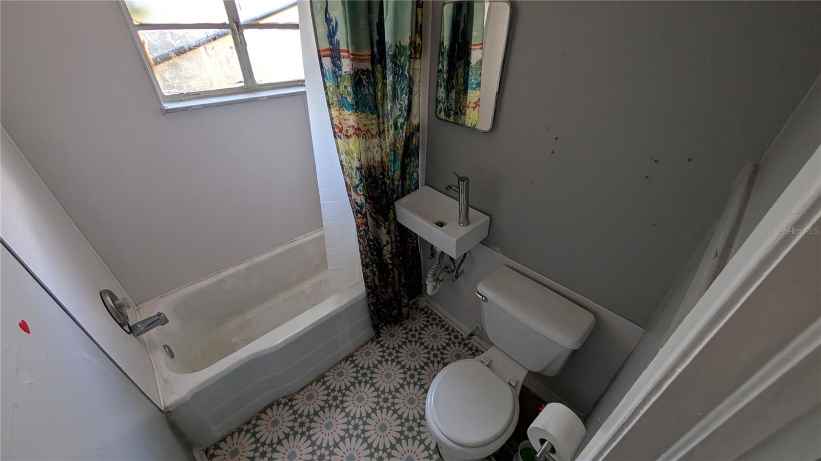 2801 W CLEVELAND ST, TAMPA, FL, 33609