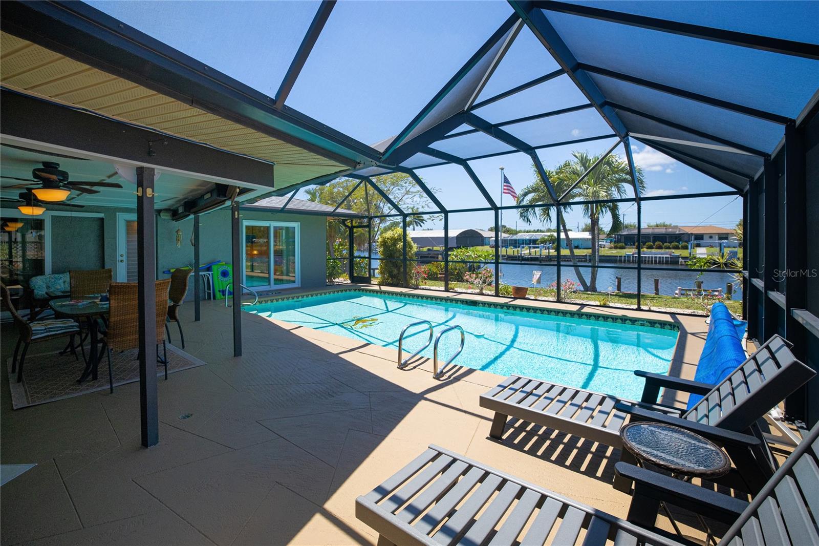 322 E TARPON BLVD NW, PORT CHARLOTTE, FL, 33952