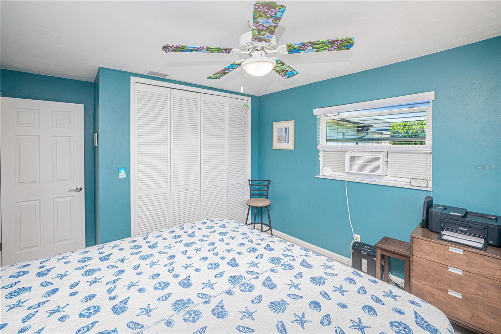 322 E TARPON BLVD NW, PORT CHARLOTTE, FL, 33952