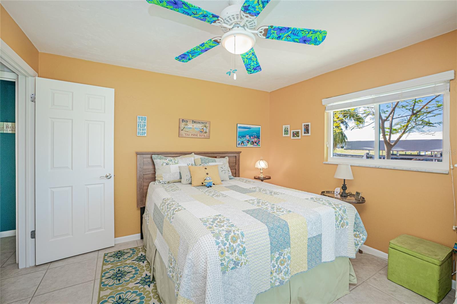 322 E TARPON BLVD NW, PORT CHARLOTTE, FL, 33952