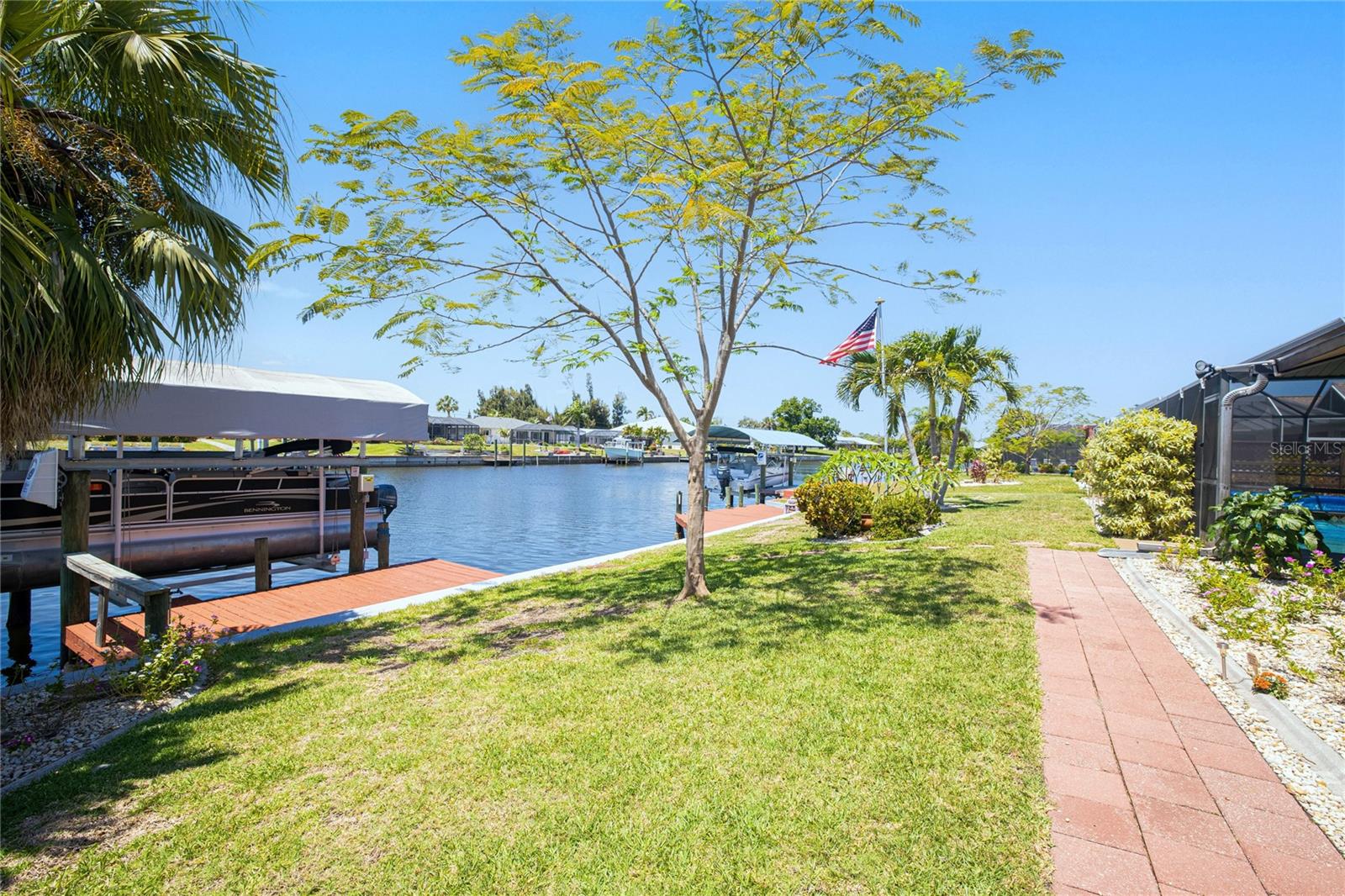 322 E TARPON BLVD NW, PORT CHARLOTTE, FL, 33952