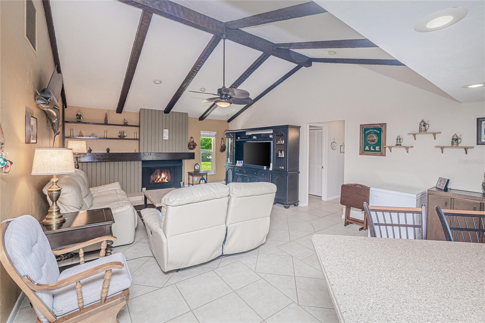 322 E TARPON BLVD NW, PORT CHARLOTTE, FL, 33952