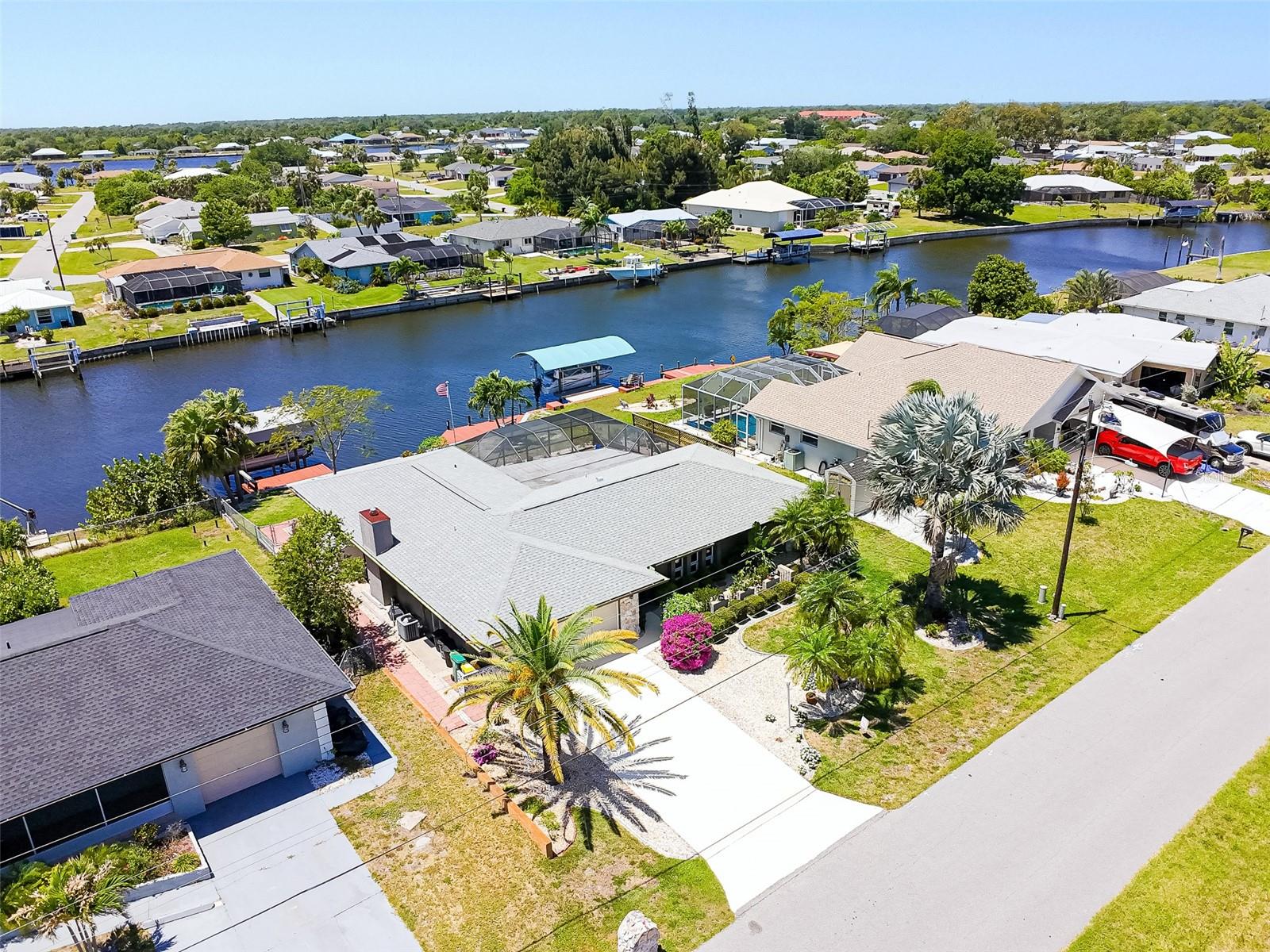 322 E TARPON BLVD NW, PORT CHARLOTTE, FL, 33952