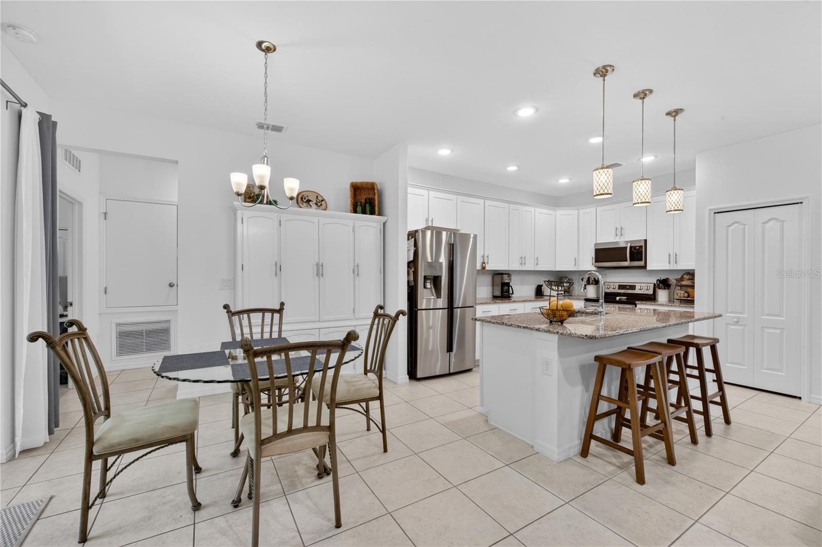 2423 MALAYA CT, PUNTA GORDA, FL, 33983