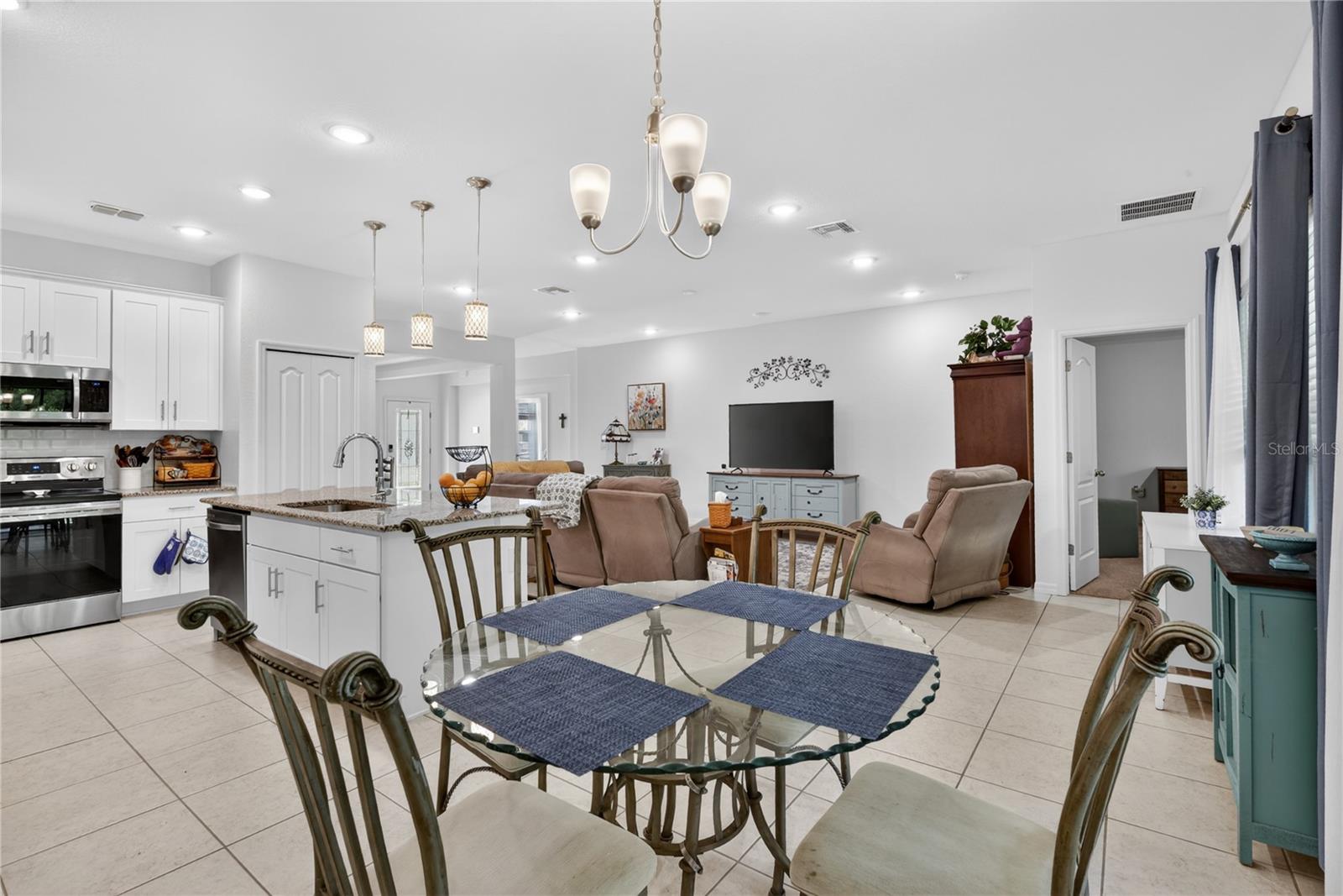 2423 MALAYA CT, PUNTA GORDA, FL, 33983