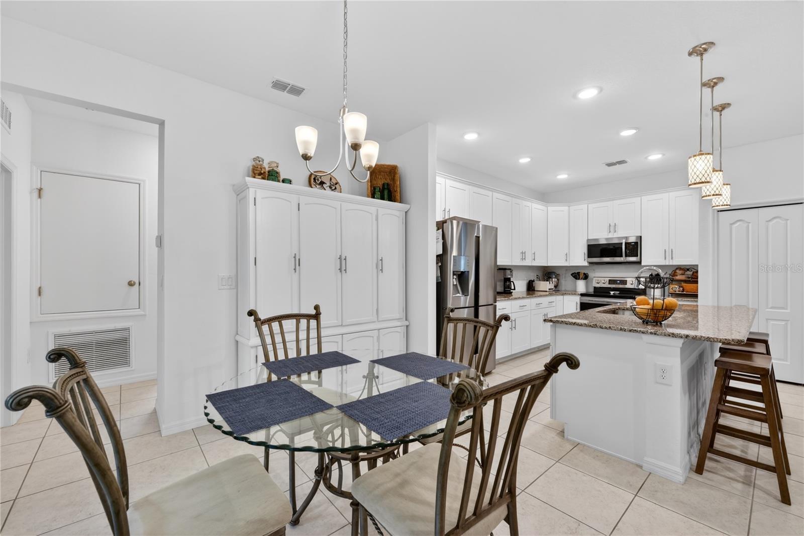 2423 MALAYA CT, PUNTA GORDA, FL, 33983