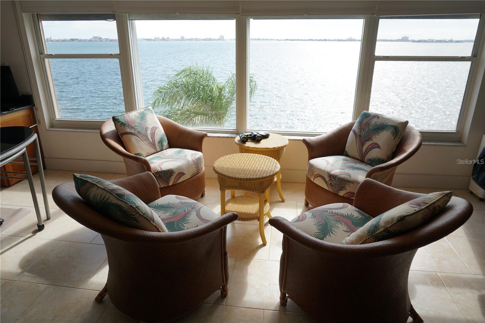 5900 SHORE BLVD S #402, GULFPORT, FL, 33707