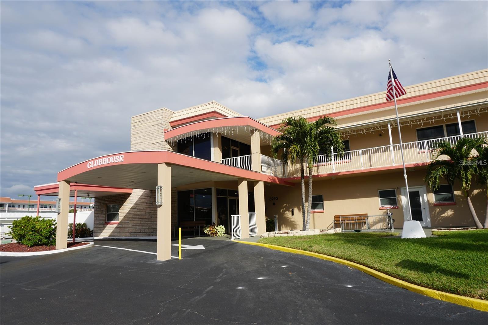 5900 SHORE BLVD S #402, GULFPORT, FL, 33707