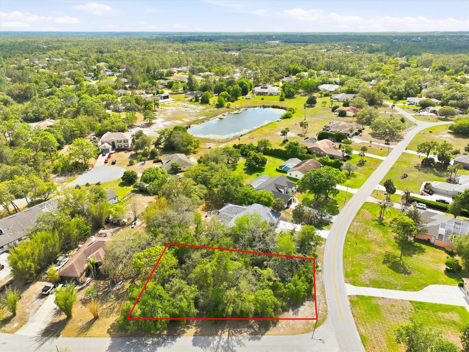 10592 WOODLAND WATERS BLVD, WEEKI WACHEE, FL, 34613