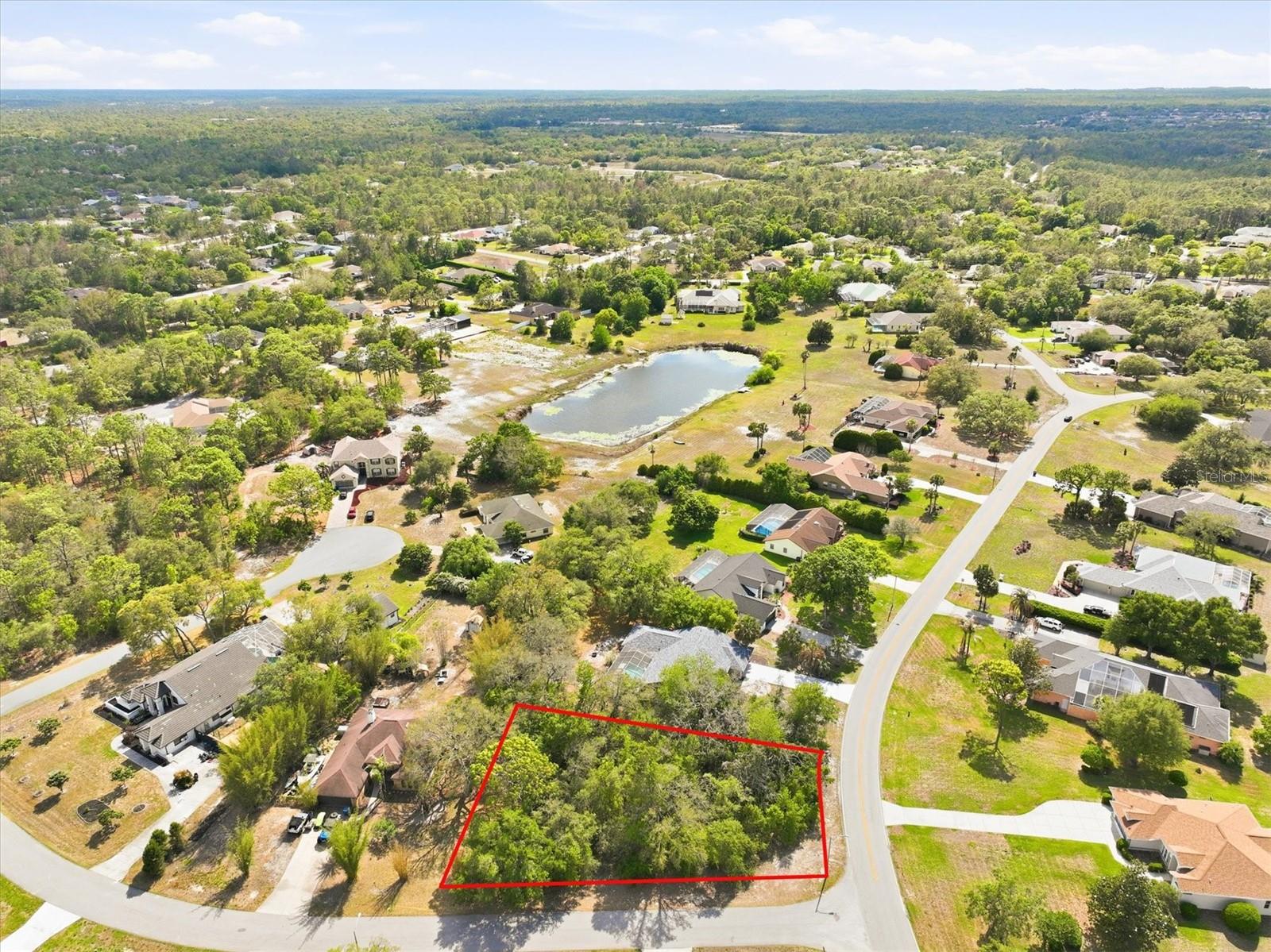 10592 WOODLAND WATERS BLVD, WEEKI WACHEE, FL, 34613