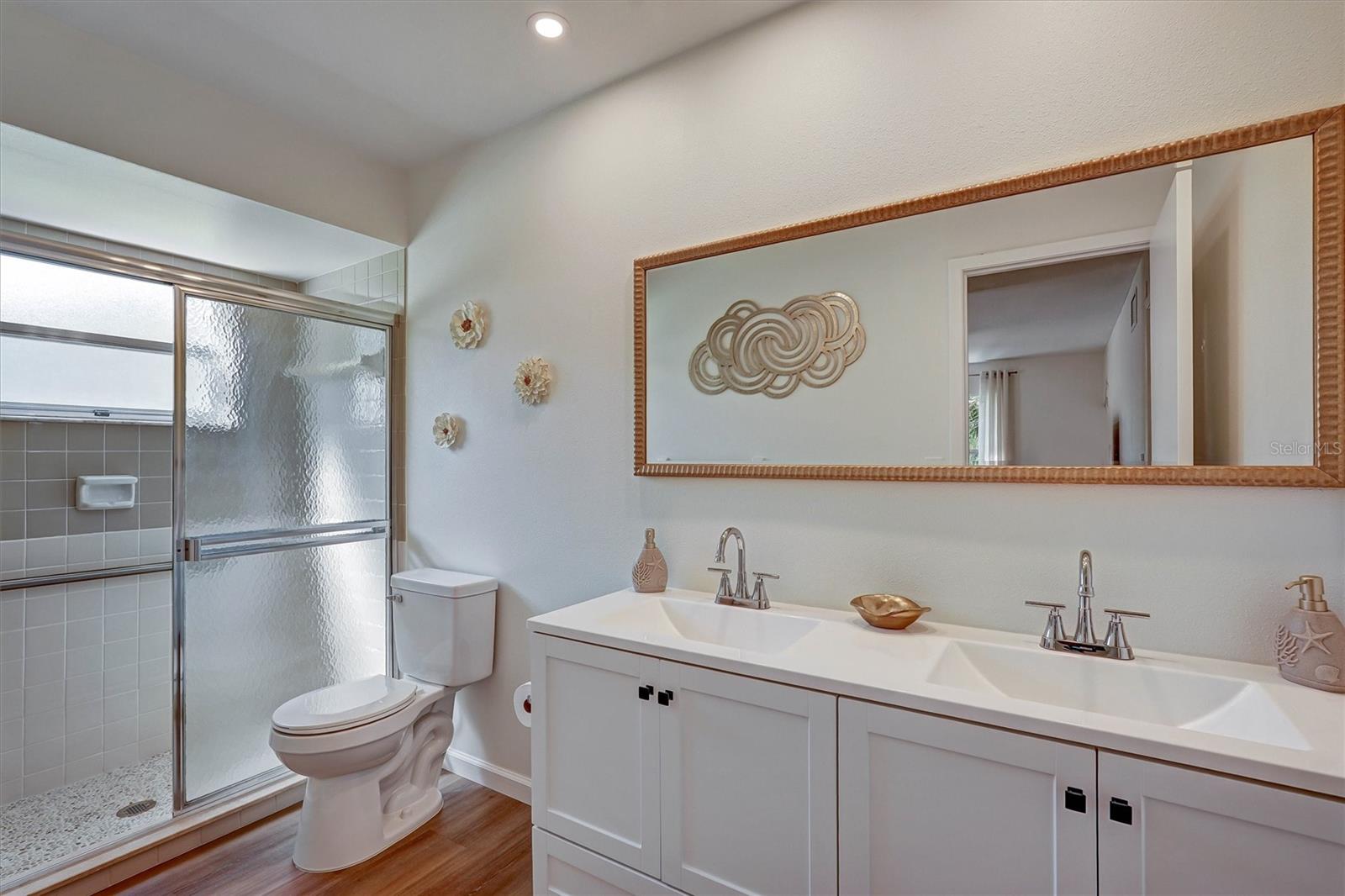 3925 OAKHURST BLVD, SARASOTA, FL, 34233