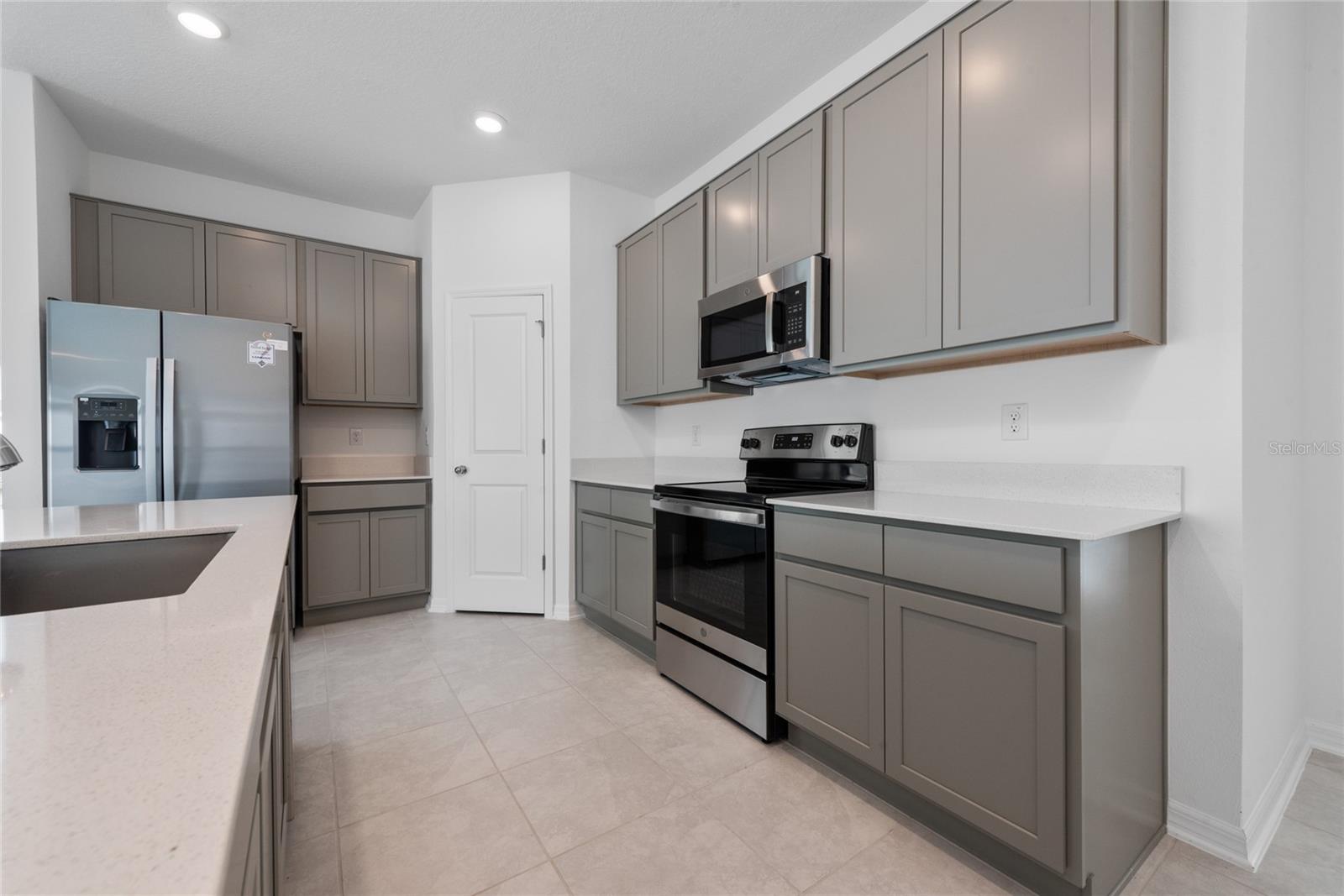 346 RUSTIC RAIL DR, LAKE WALES, FL, 33859