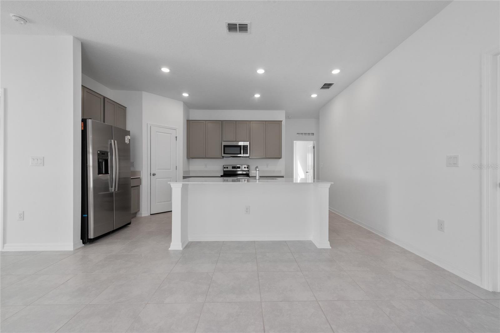 346 RUSTIC RAIL DR, LAKE WALES, FL, 33859