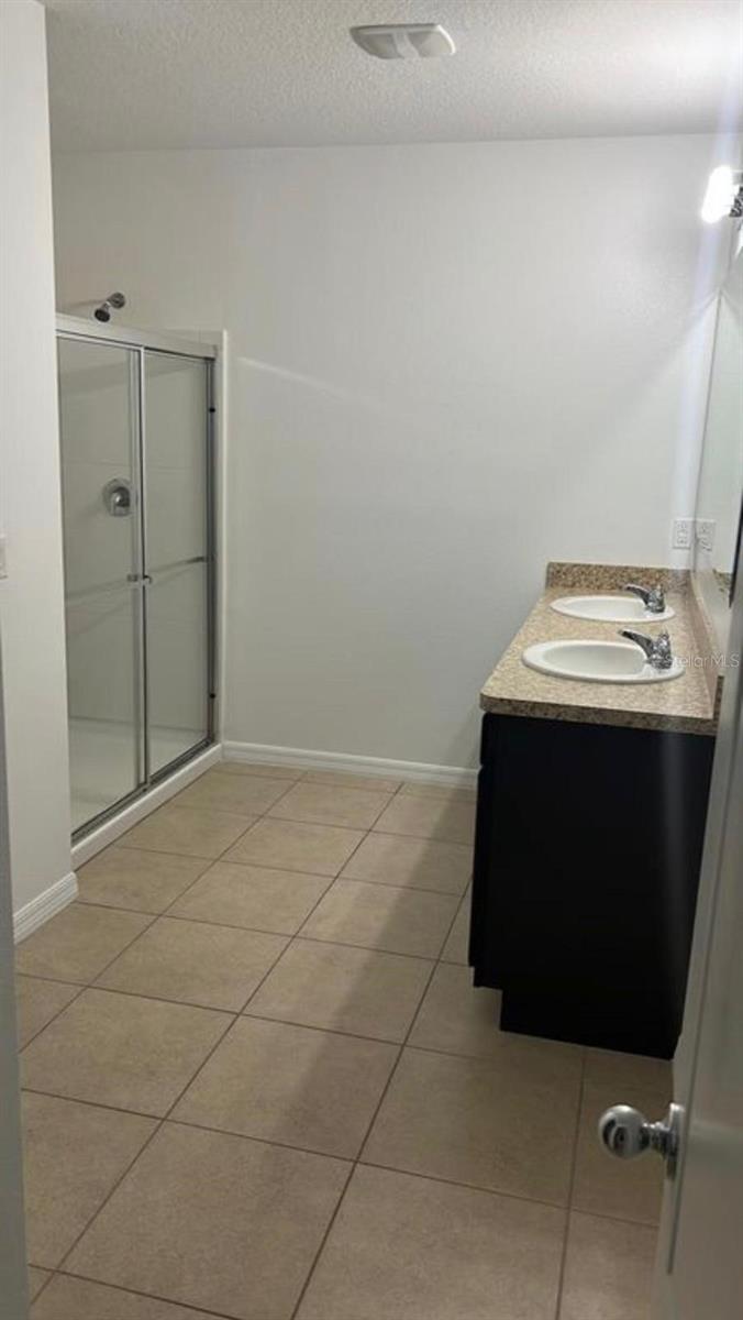233 HAMLET RD, DAVENPORT, FL, 33837