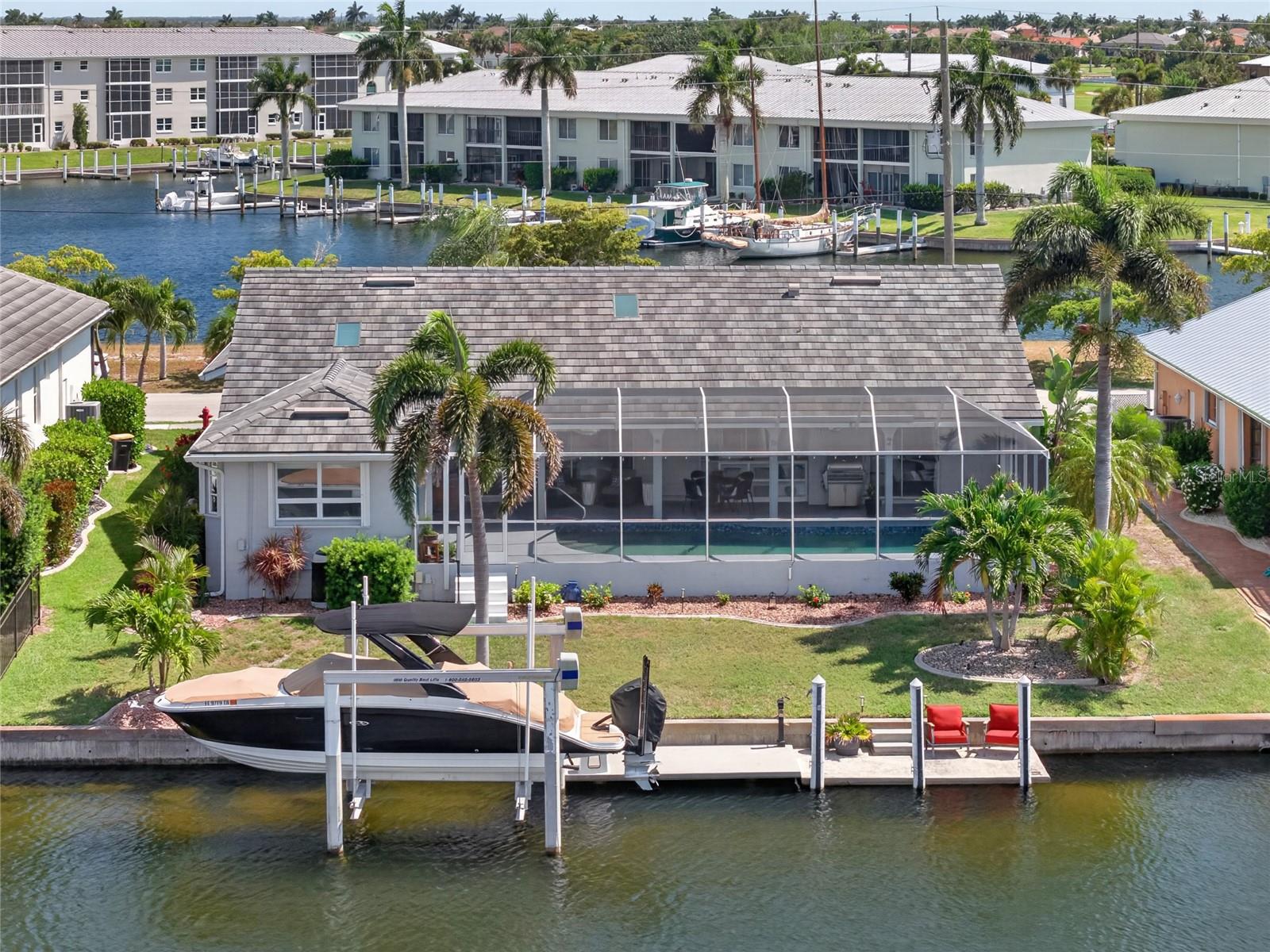 1620 ALBATROSS DR, PUNTA GORDA, FL, 33950
