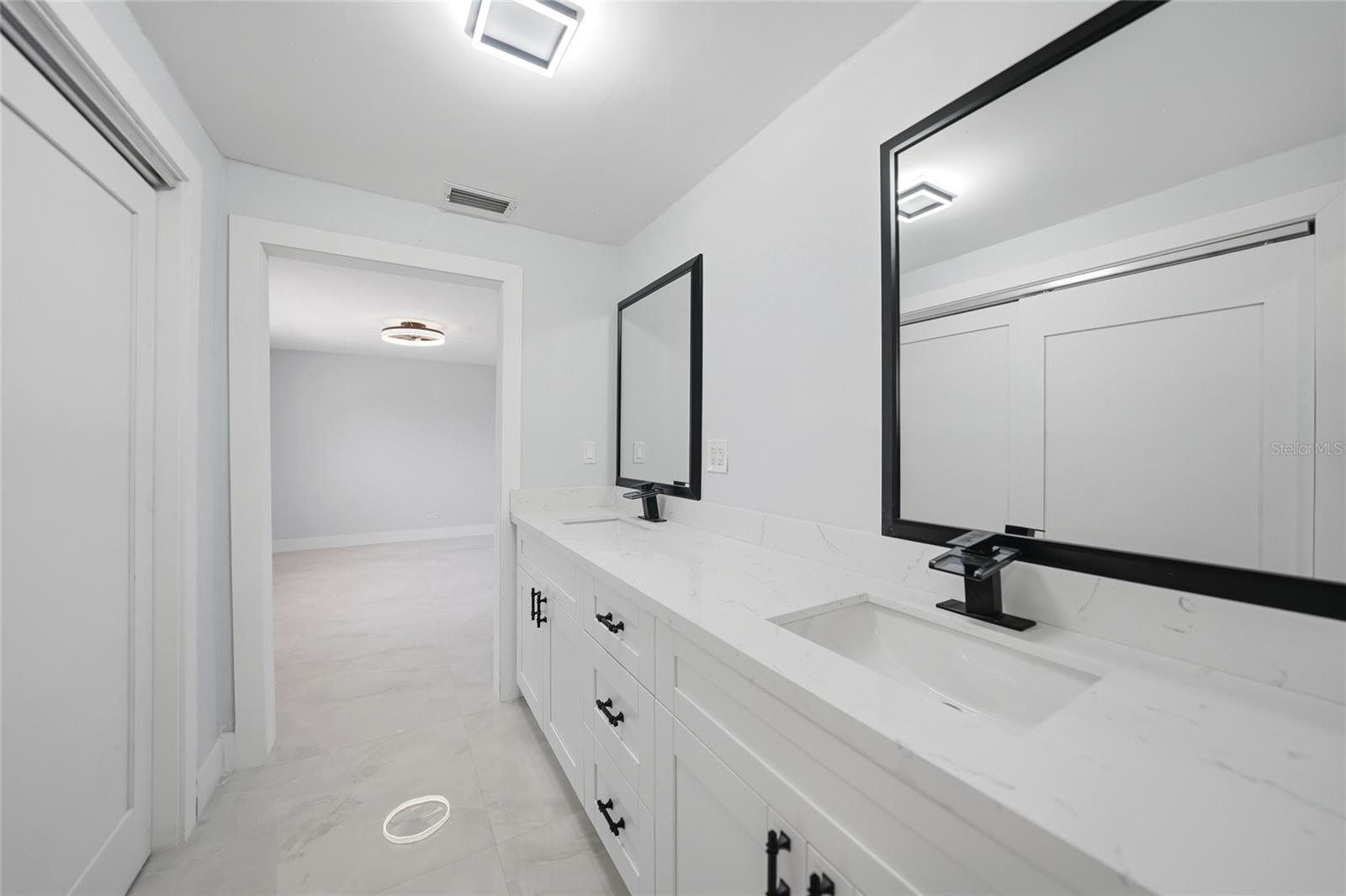 21452 HIGGS DR, PORT CHARLOTTE, FL, 33952