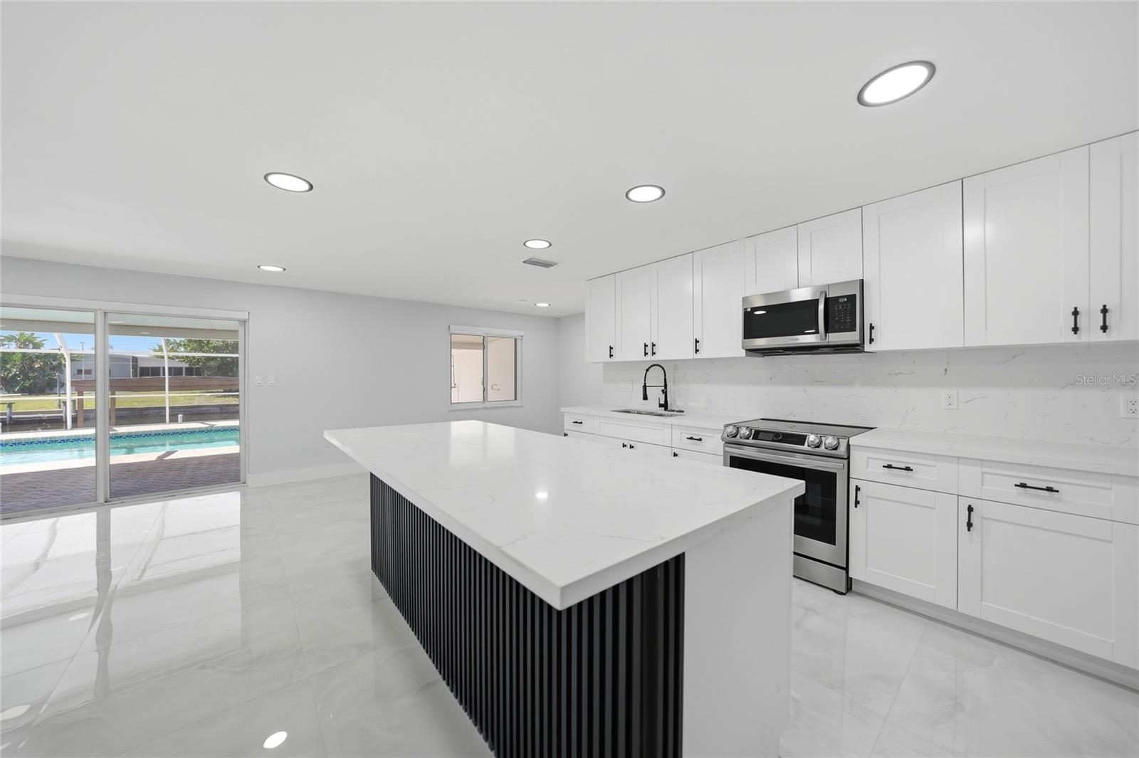 21452 HIGGS DR, PORT CHARLOTTE, FL, 33952