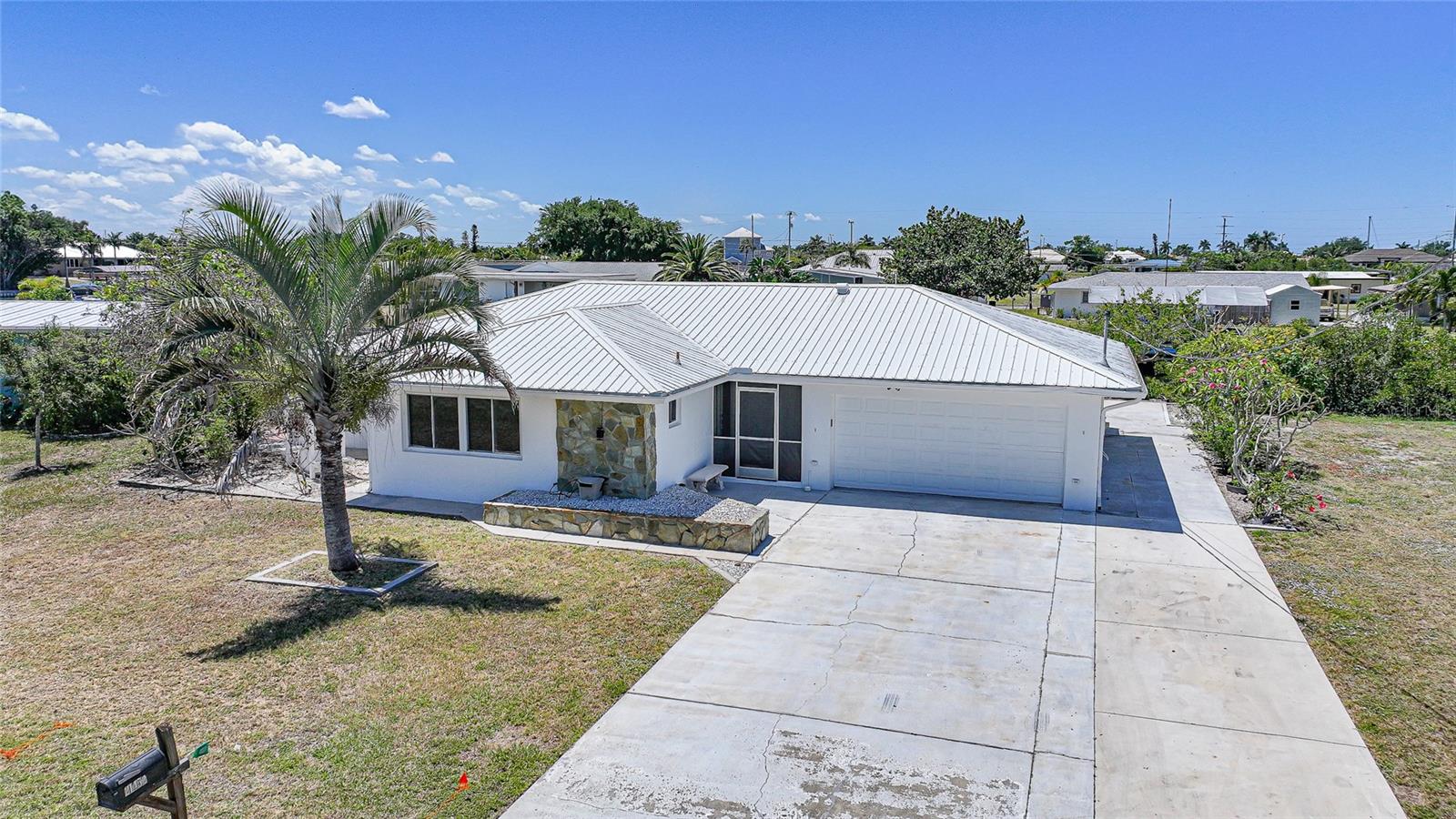 21452 HIGGS DR, PORT CHARLOTTE, FL, 33952
