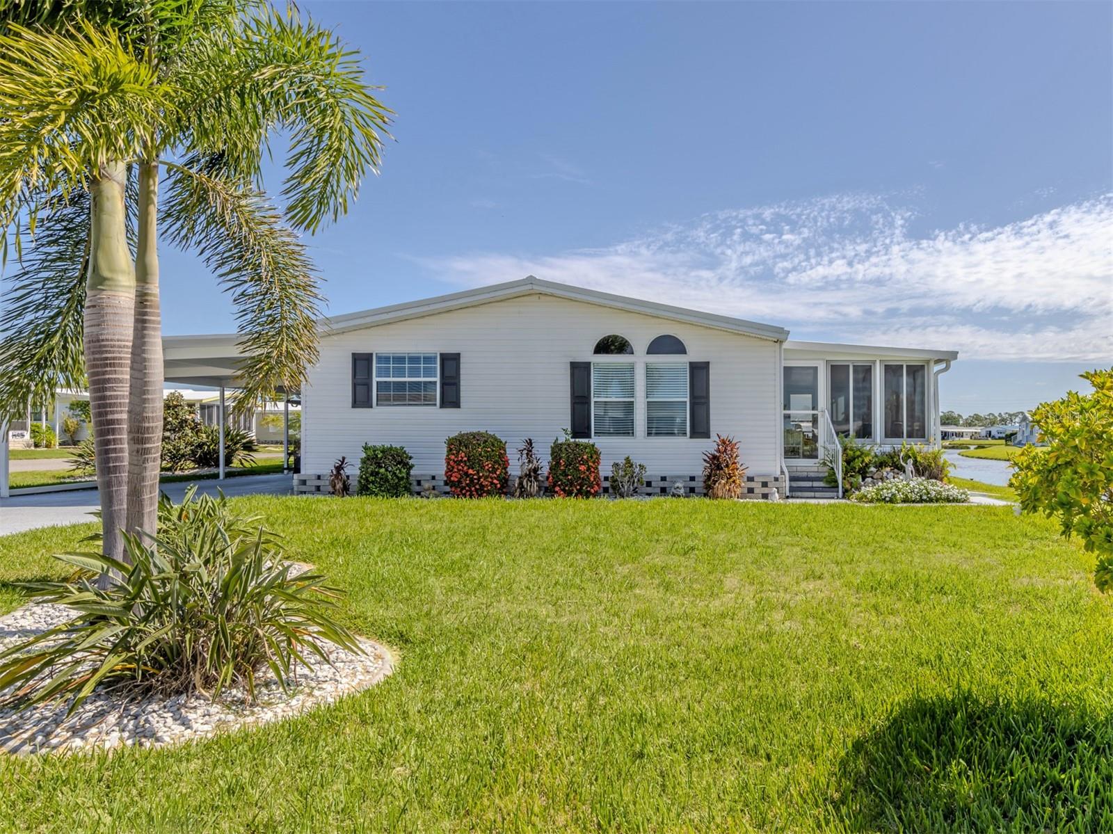 513 LANDSEDGE DR, NORTH PORT, FL, 34287