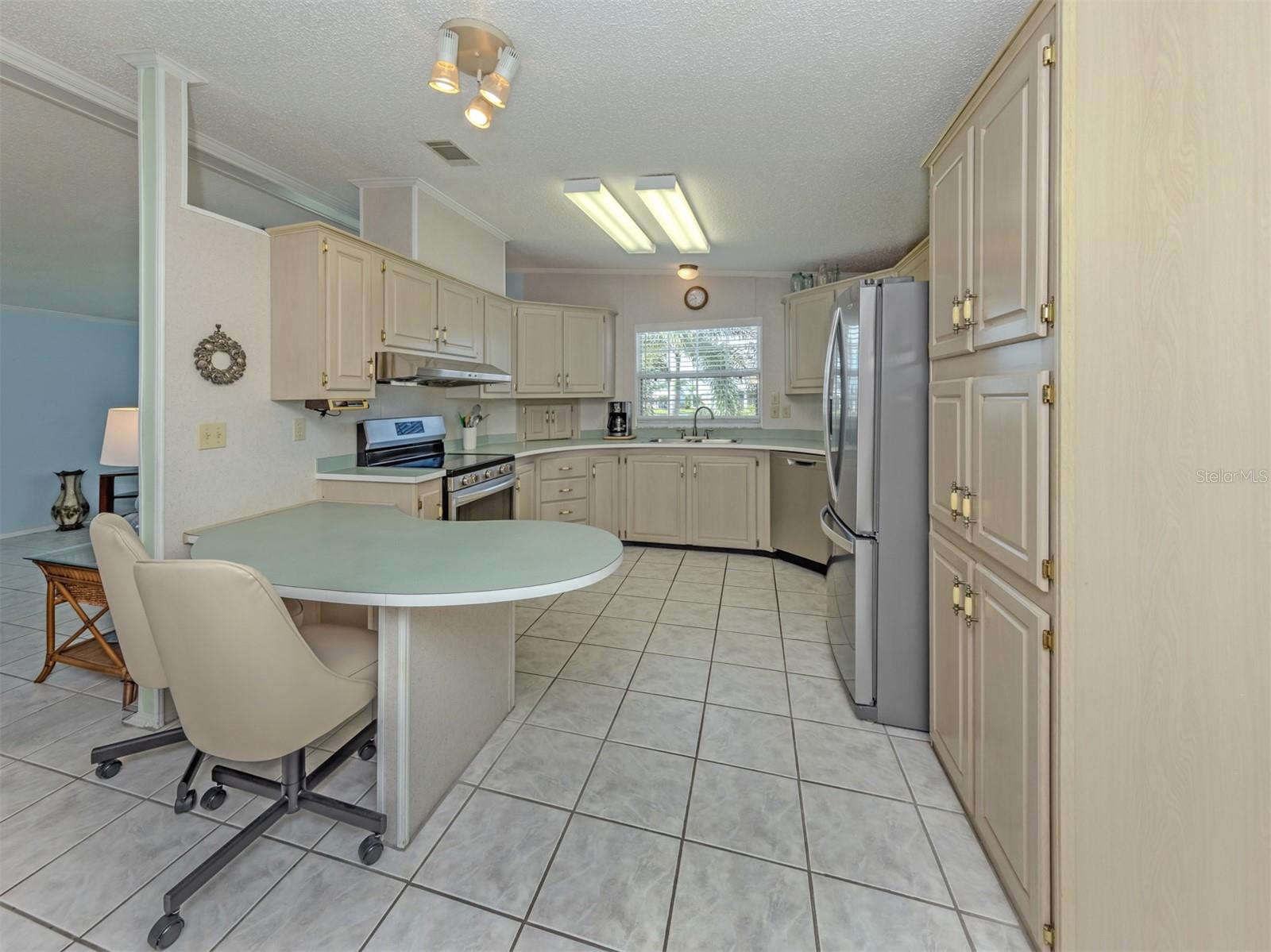 513 LANDSEDGE DR, NORTH PORT, FL, 34287