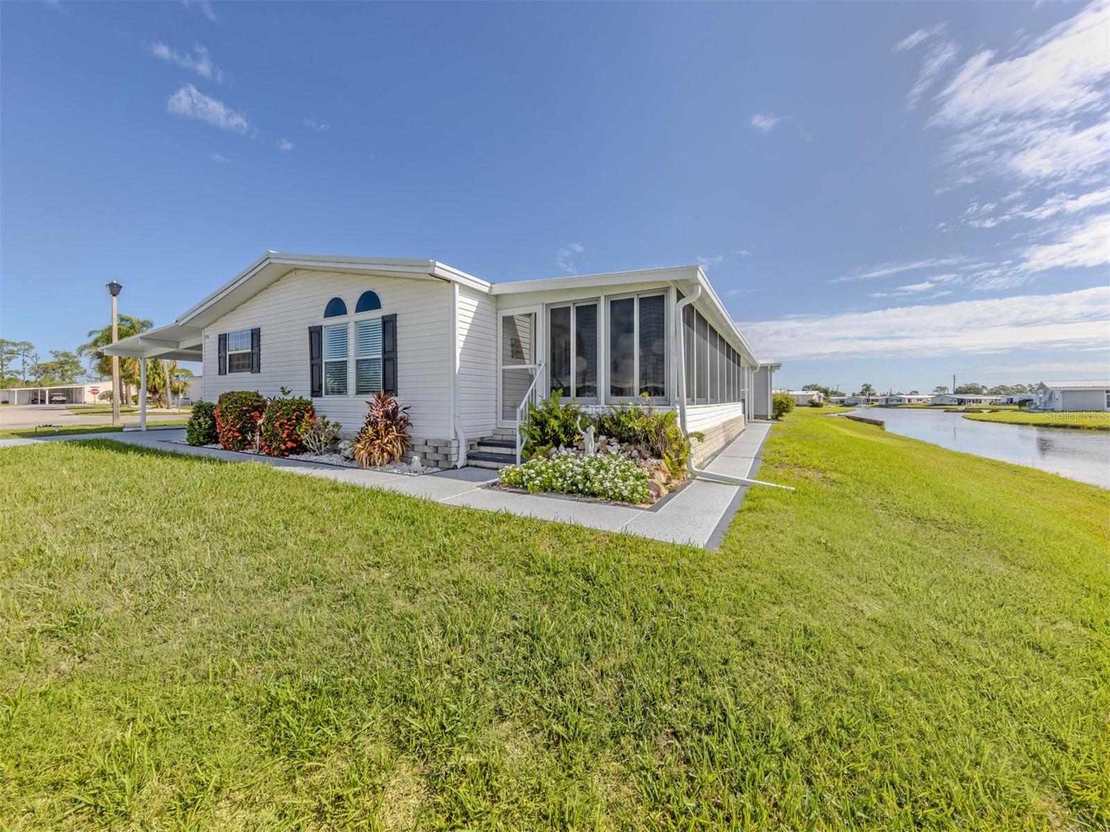 513 LANDSEDGE DR, NORTH PORT, FL, 34287