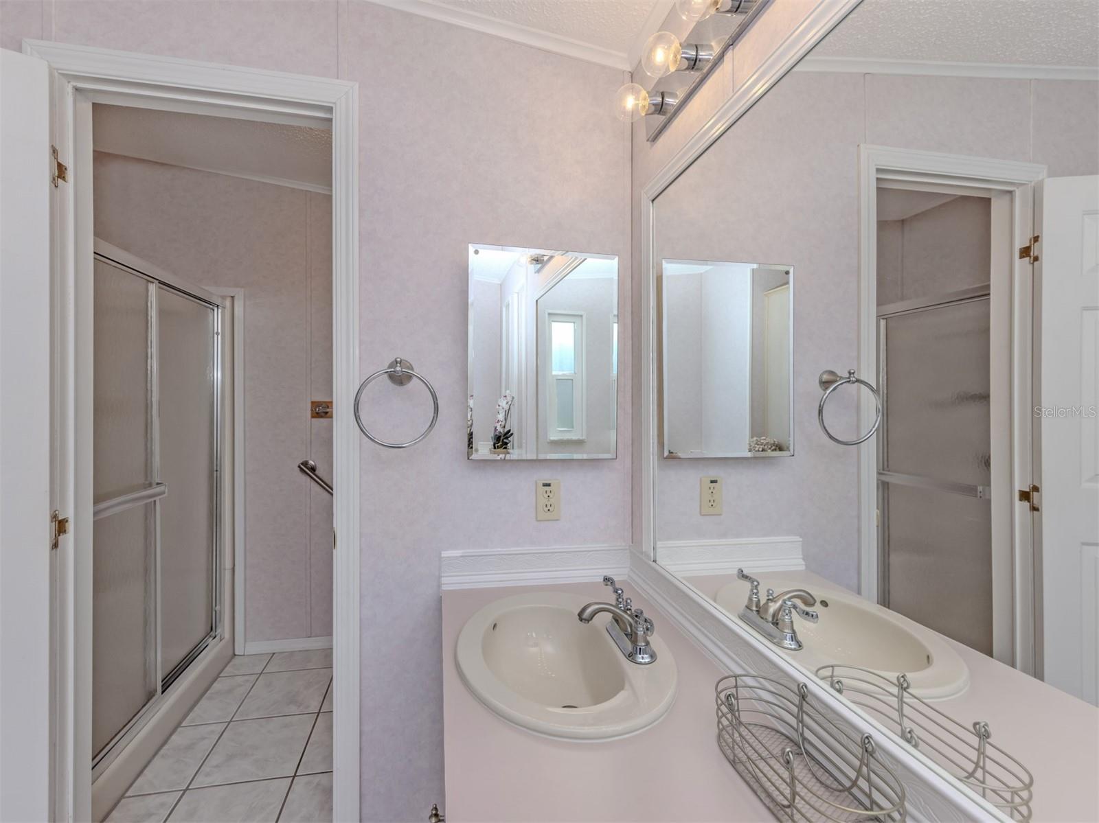 513 LANDSEDGE DR, NORTH PORT, FL, 34287