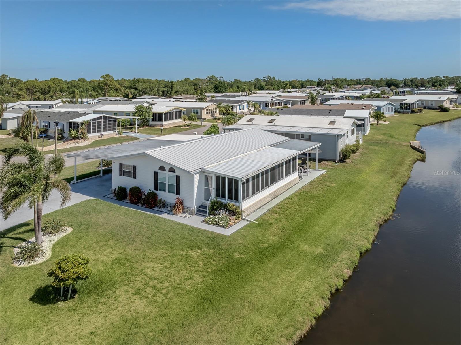 513 LANDSEDGE DR, NORTH PORT, FL, 34287