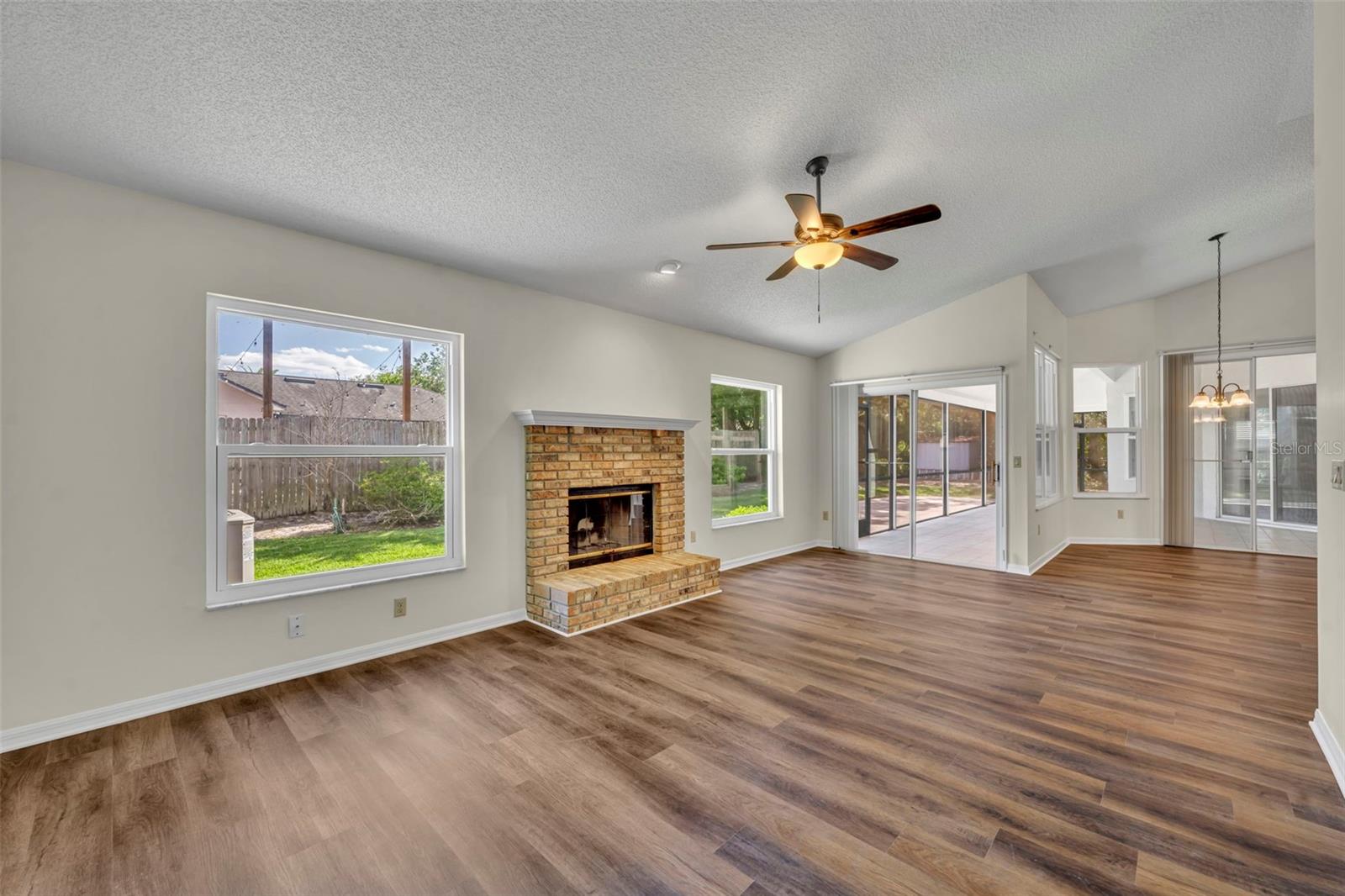 653 YORKSHIRE DR, OVIEDO, FL, 32765