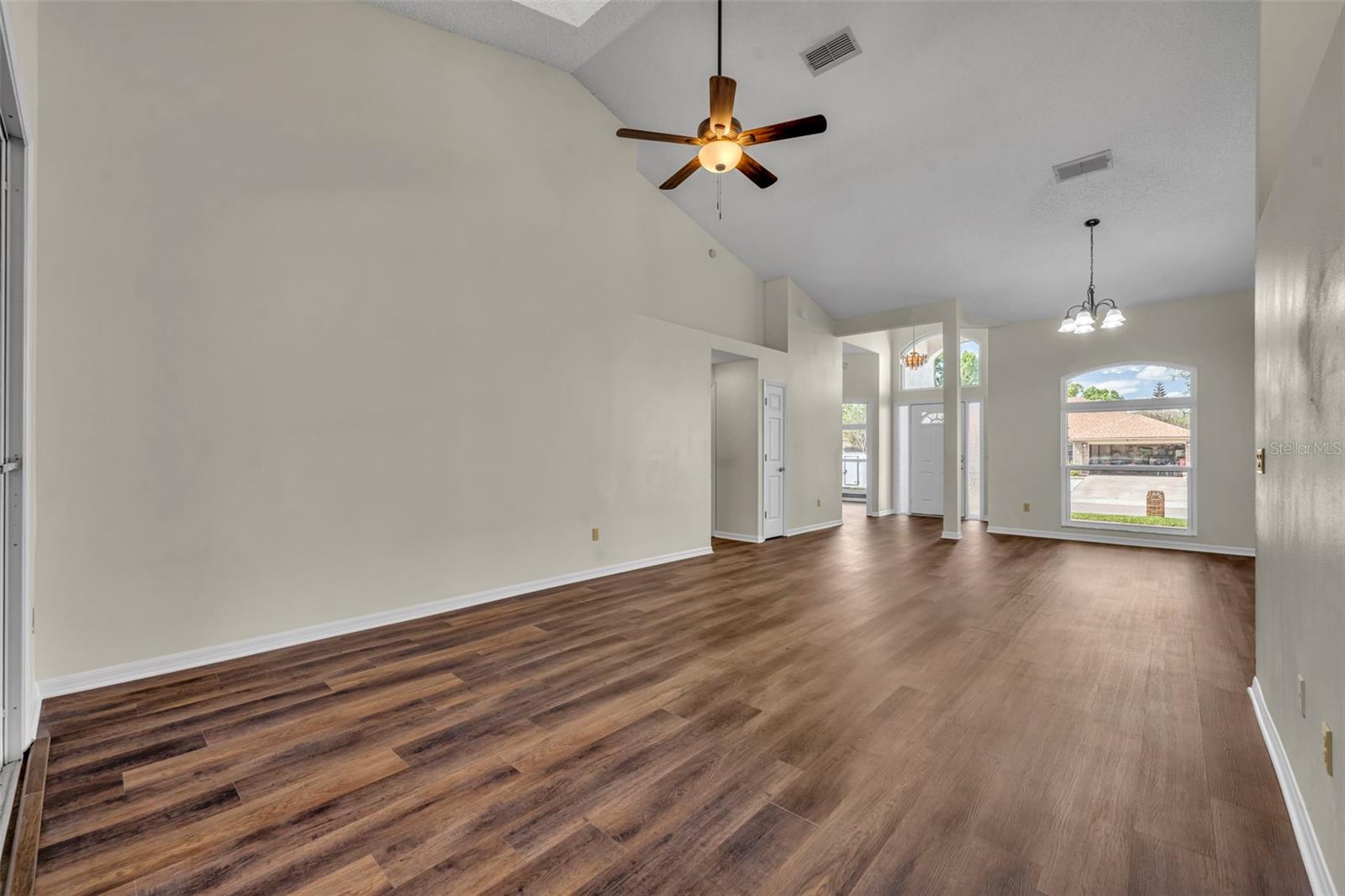 653 YORKSHIRE DR, OVIEDO, FL, 32765