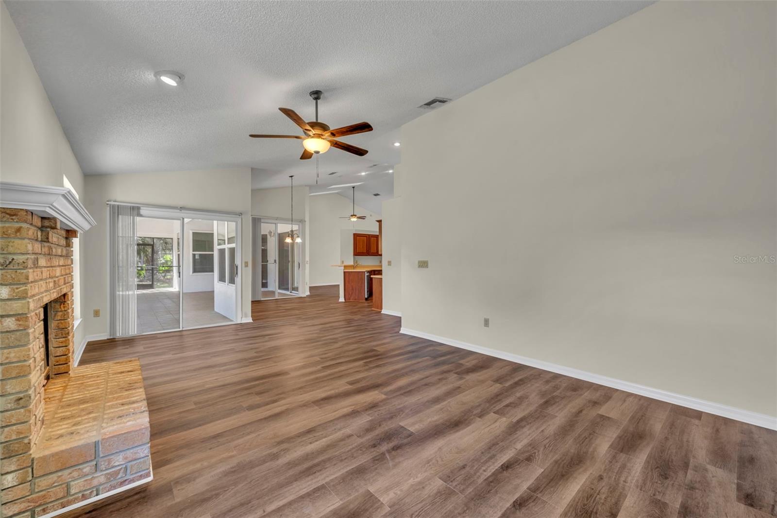 653 YORKSHIRE DR, OVIEDO, FL, 32765