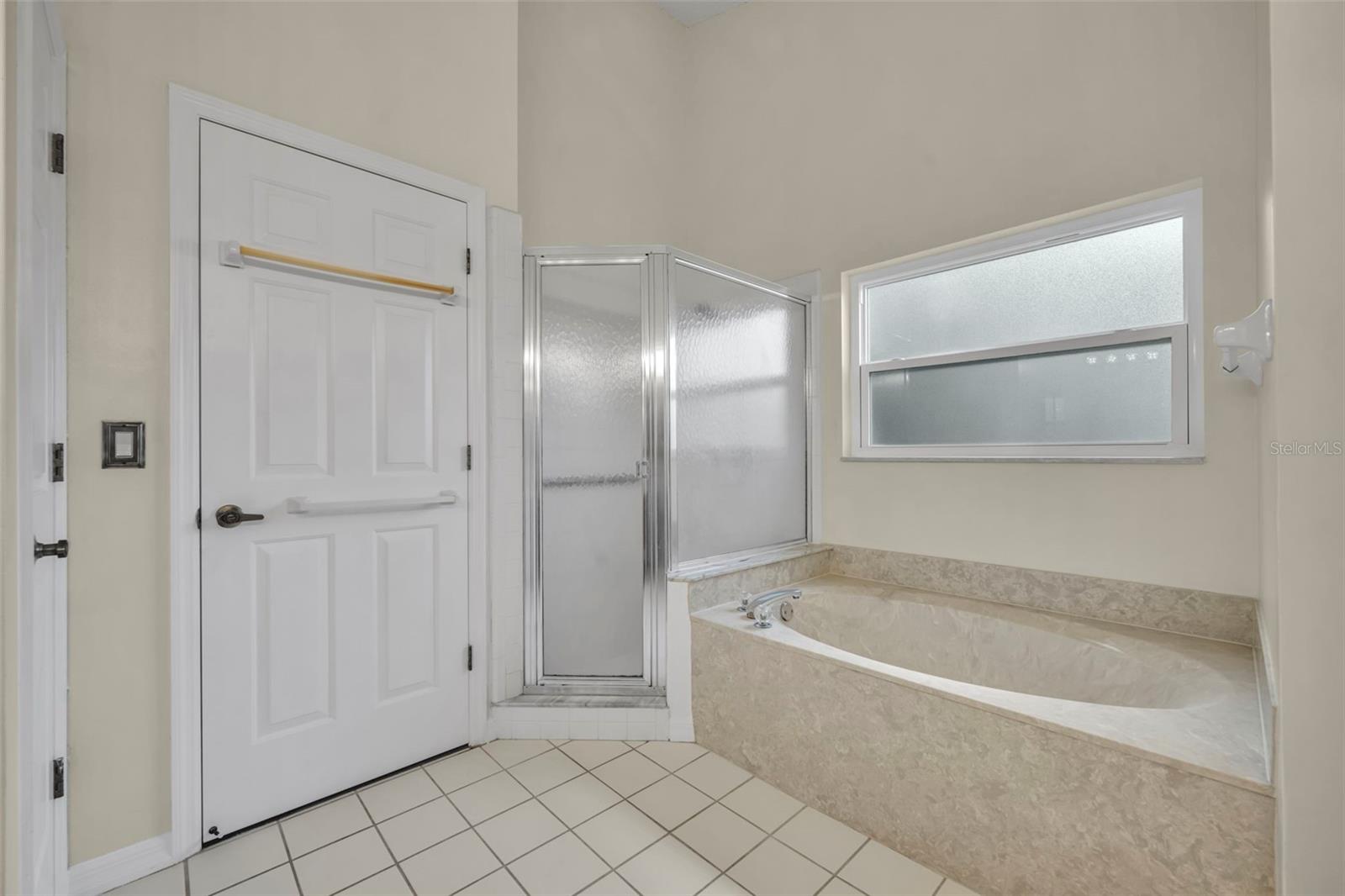 653 YORKSHIRE DR, OVIEDO, FL, 32765