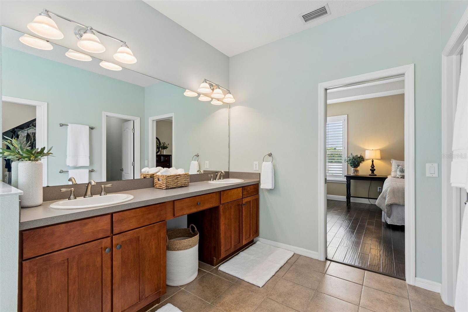 4910 SKY BLUE DR, LUTZ, FL, 33558