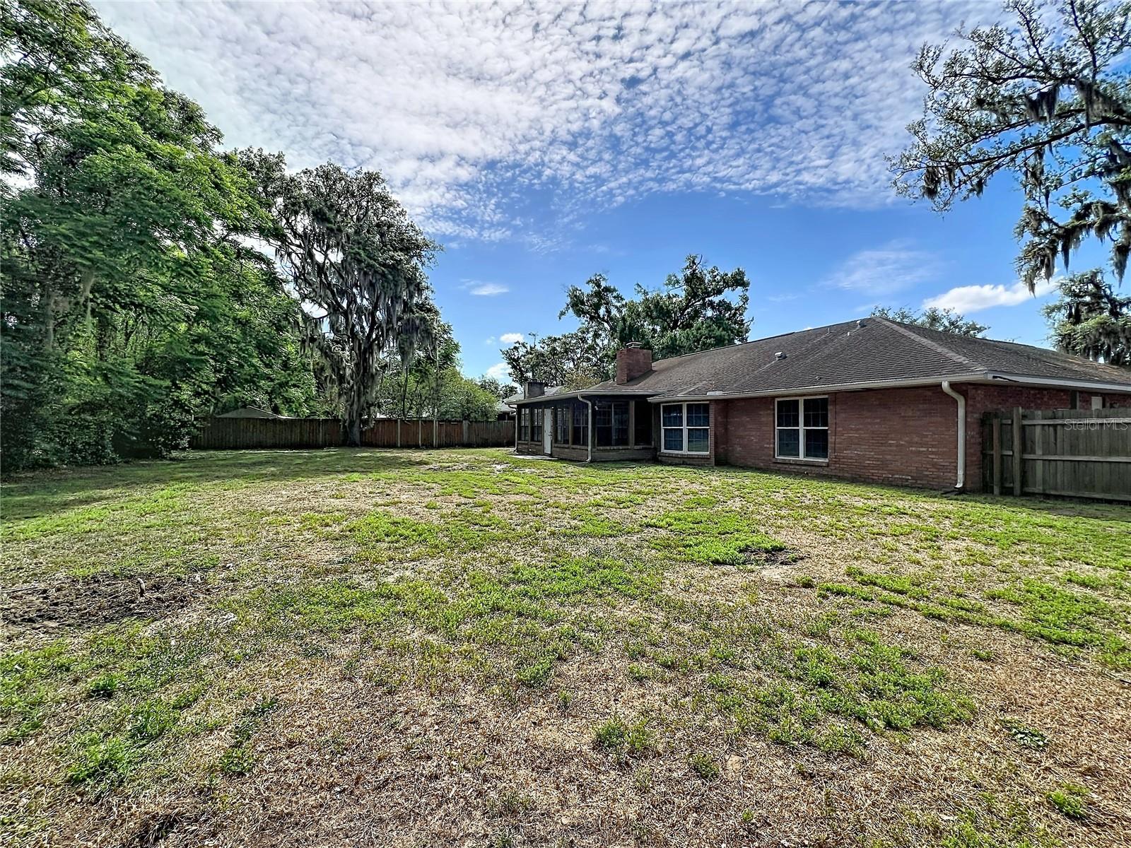 2418 STONEHILL AVE, VALRICO, FL, 33594