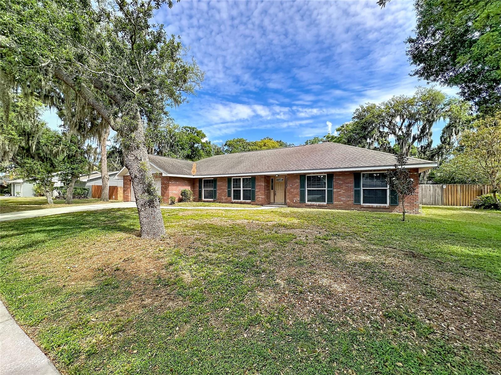 2418 STONEHILL AVE, VALRICO, FL, 33594