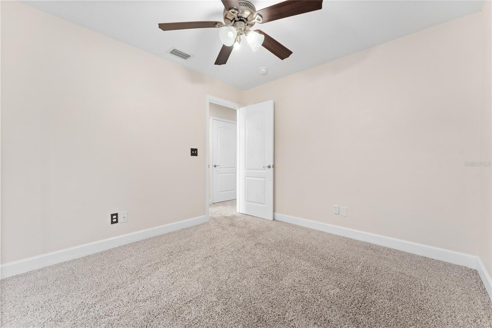 2613 S PARK AVE, TITUSVILLE, FL, 32780