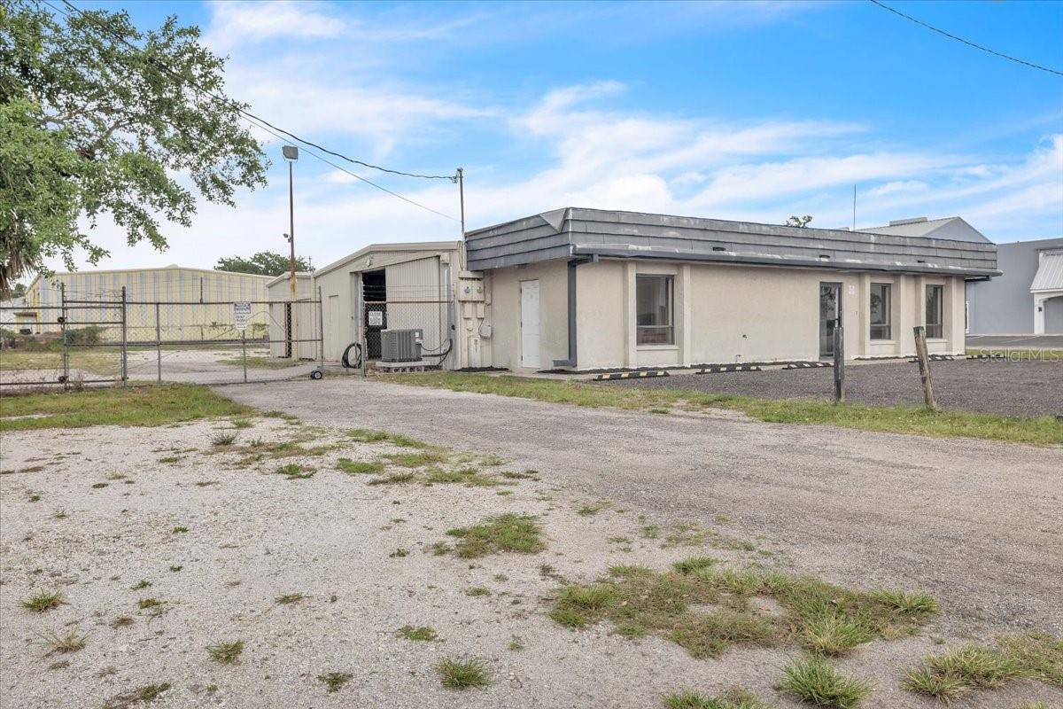 4195 ELECTRIC WAY, PORT CHARLOTTE, FL, 33980