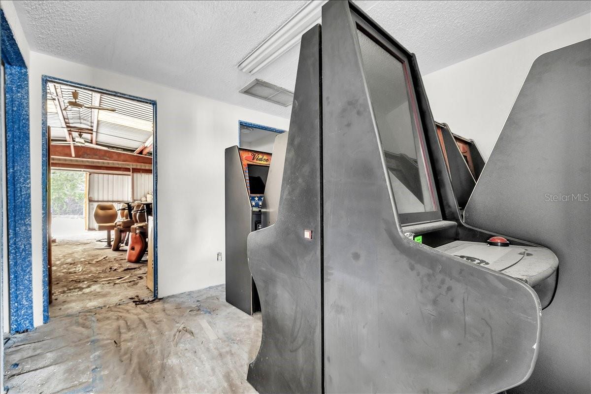 4195 ELECTRIC WAY, PORT CHARLOTTE, FL, 33980